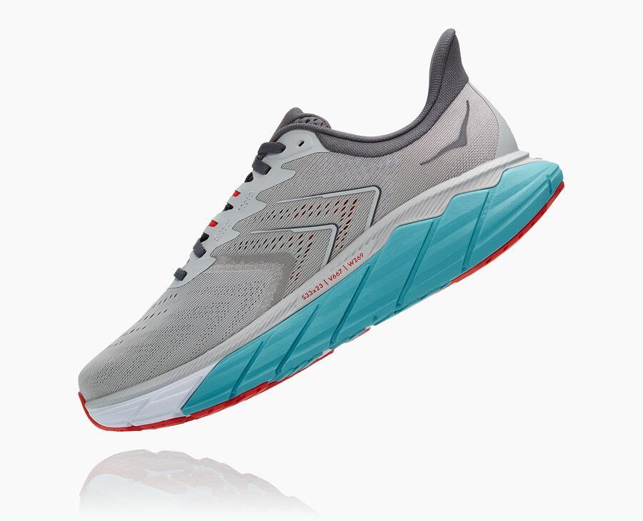 Men's Arahi 5