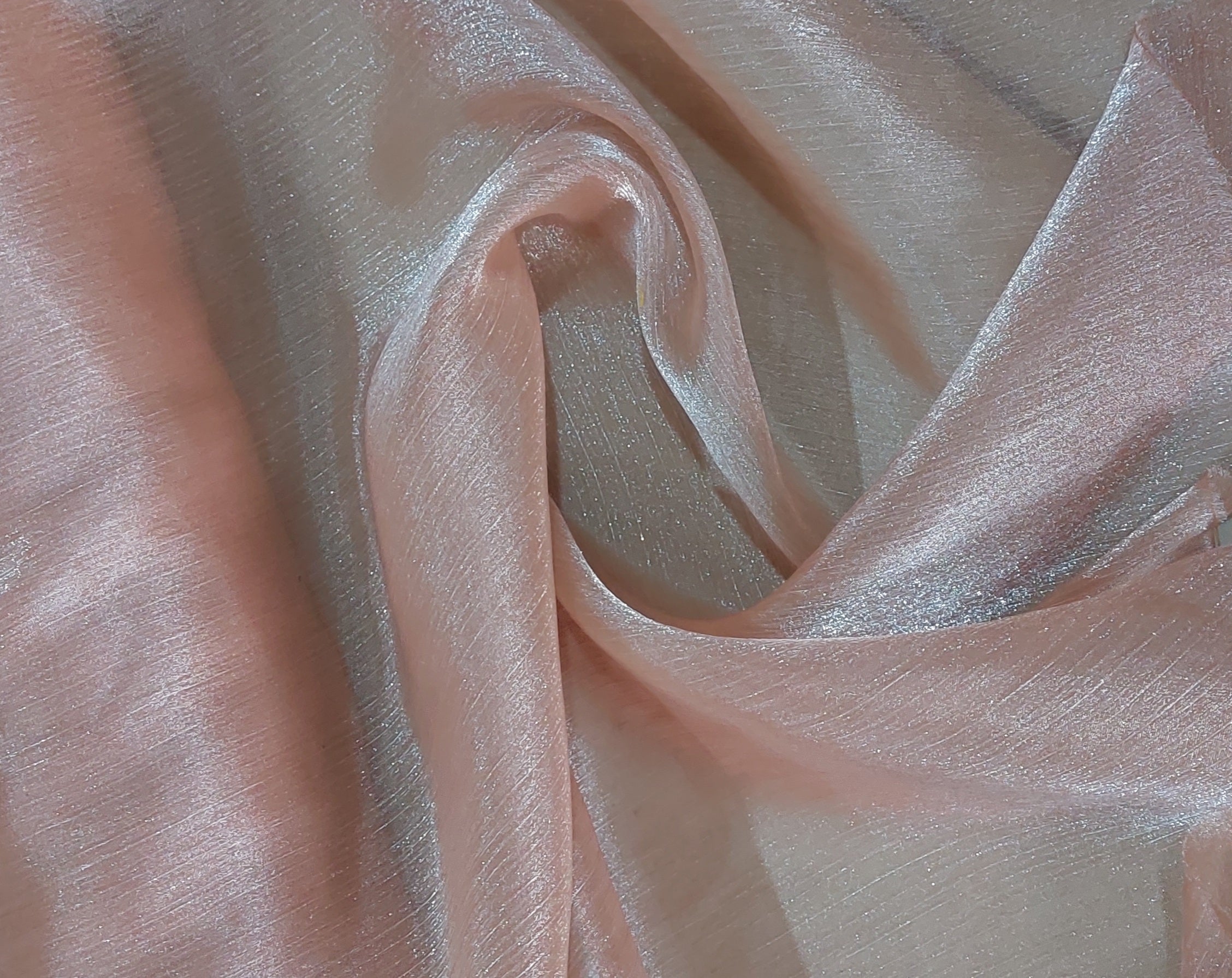 Crinkle crepe organza