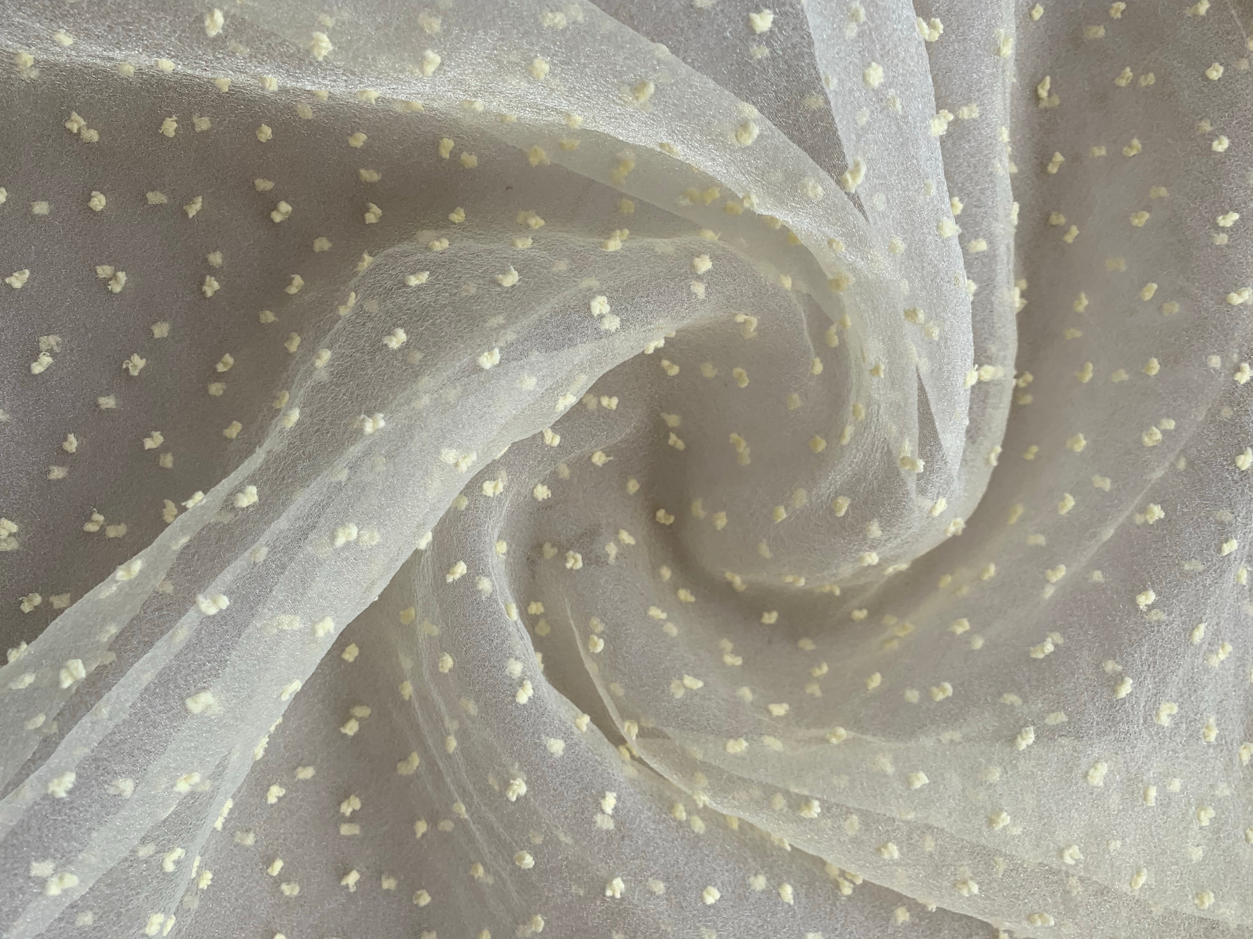 Dobby organza