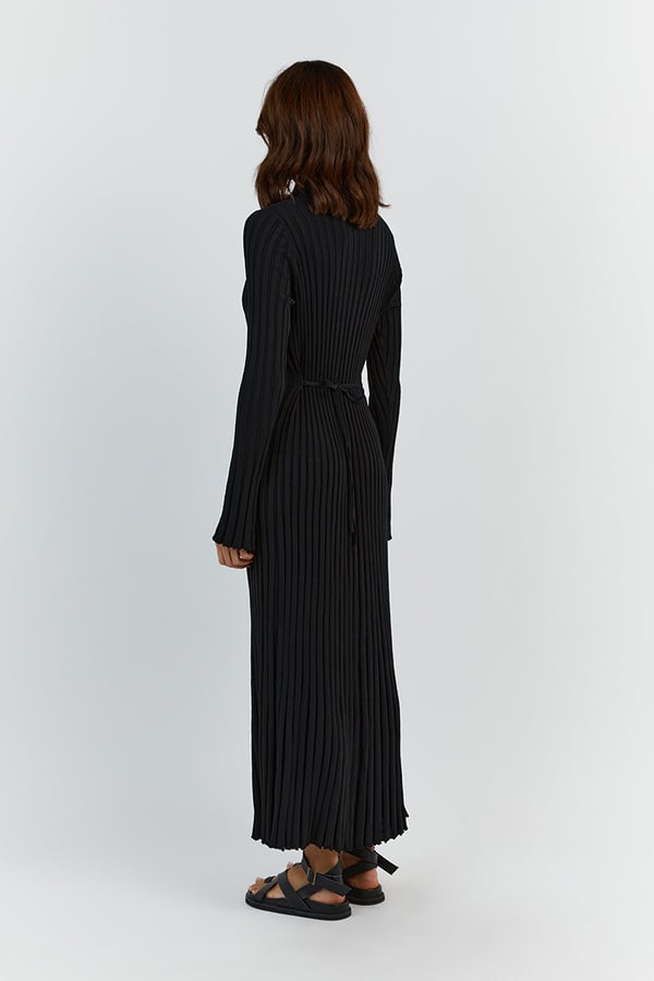 Long Sleeved Knit Midi Dress 