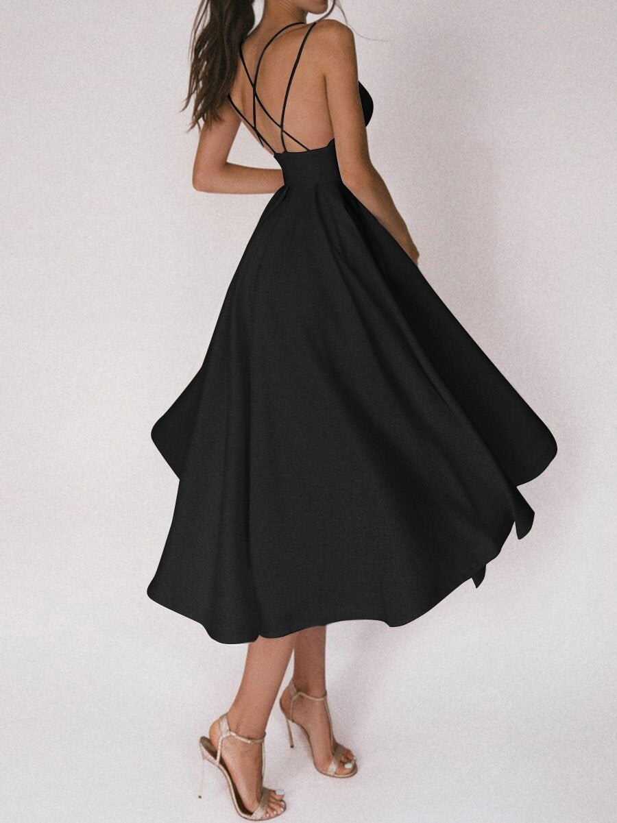 Elegant strappy V-neck dress 