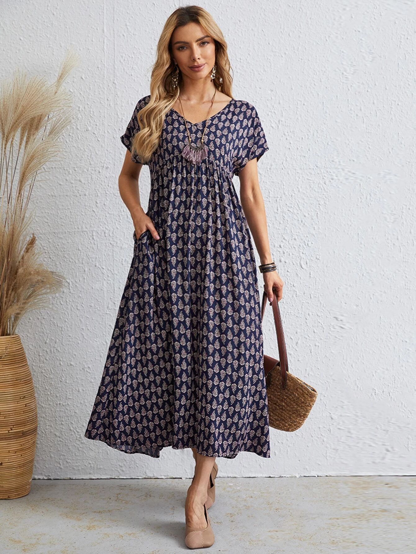 ?? Vintage fashion dresses 