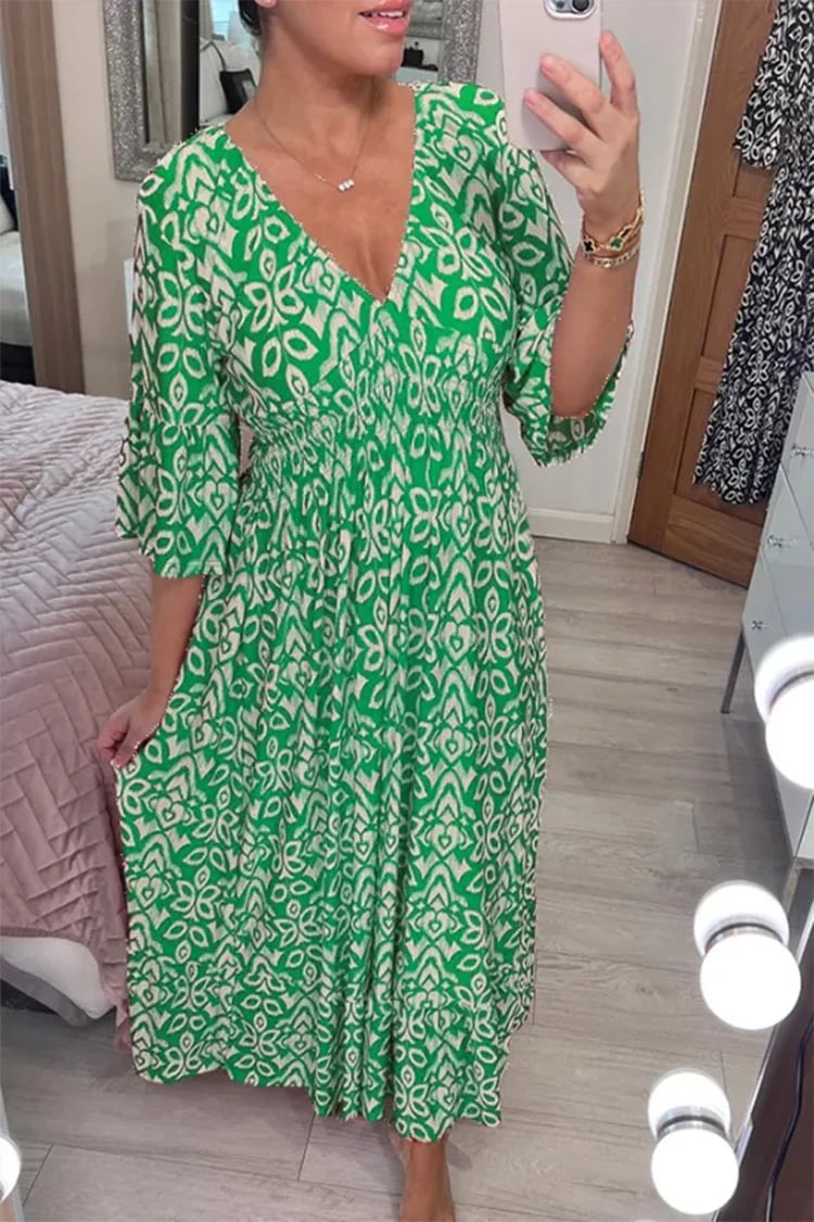??V-neck floral dress 