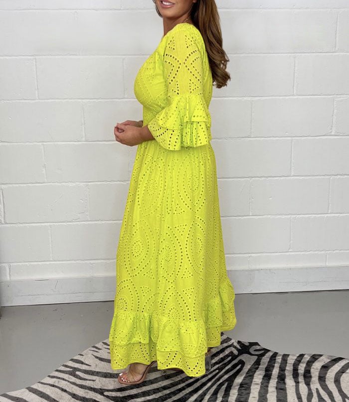 ??HOT SALE - 49% OFF??Embroidery Anglaise Frill Sleeve Midi Dress 