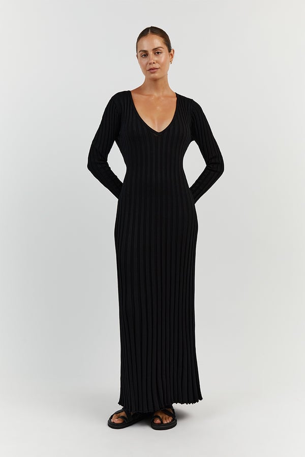 Long Sleeved Knit Midi Dress 