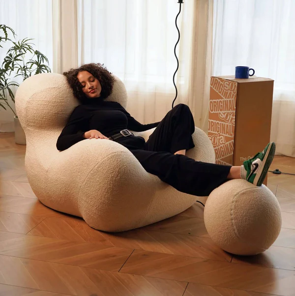 THE CLOUD LOUNGER
