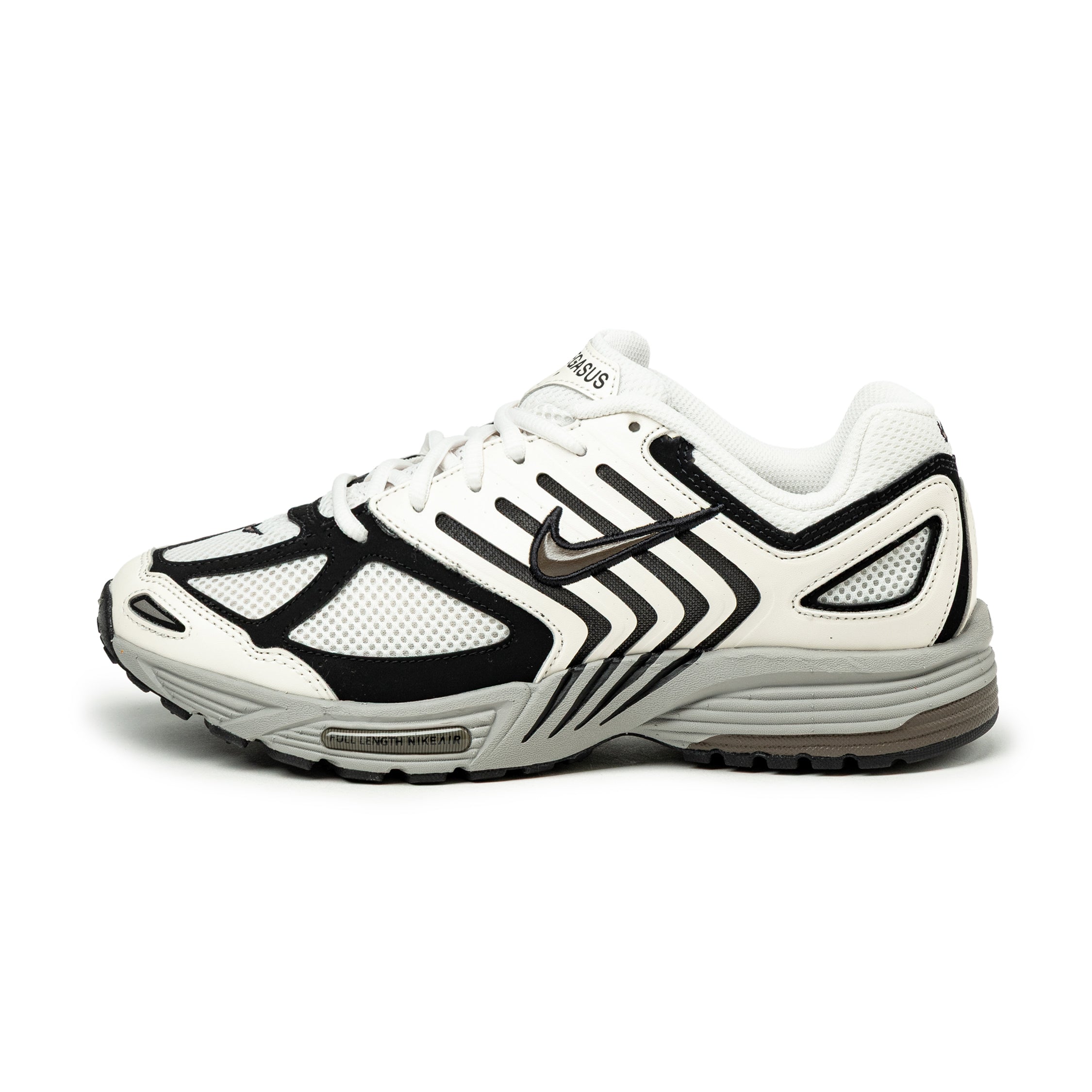 (Buy 1 pair and get 2 pairs free, get 3 pairs of shoes for the price of 1 pair)Nike Air Pegasus 2005