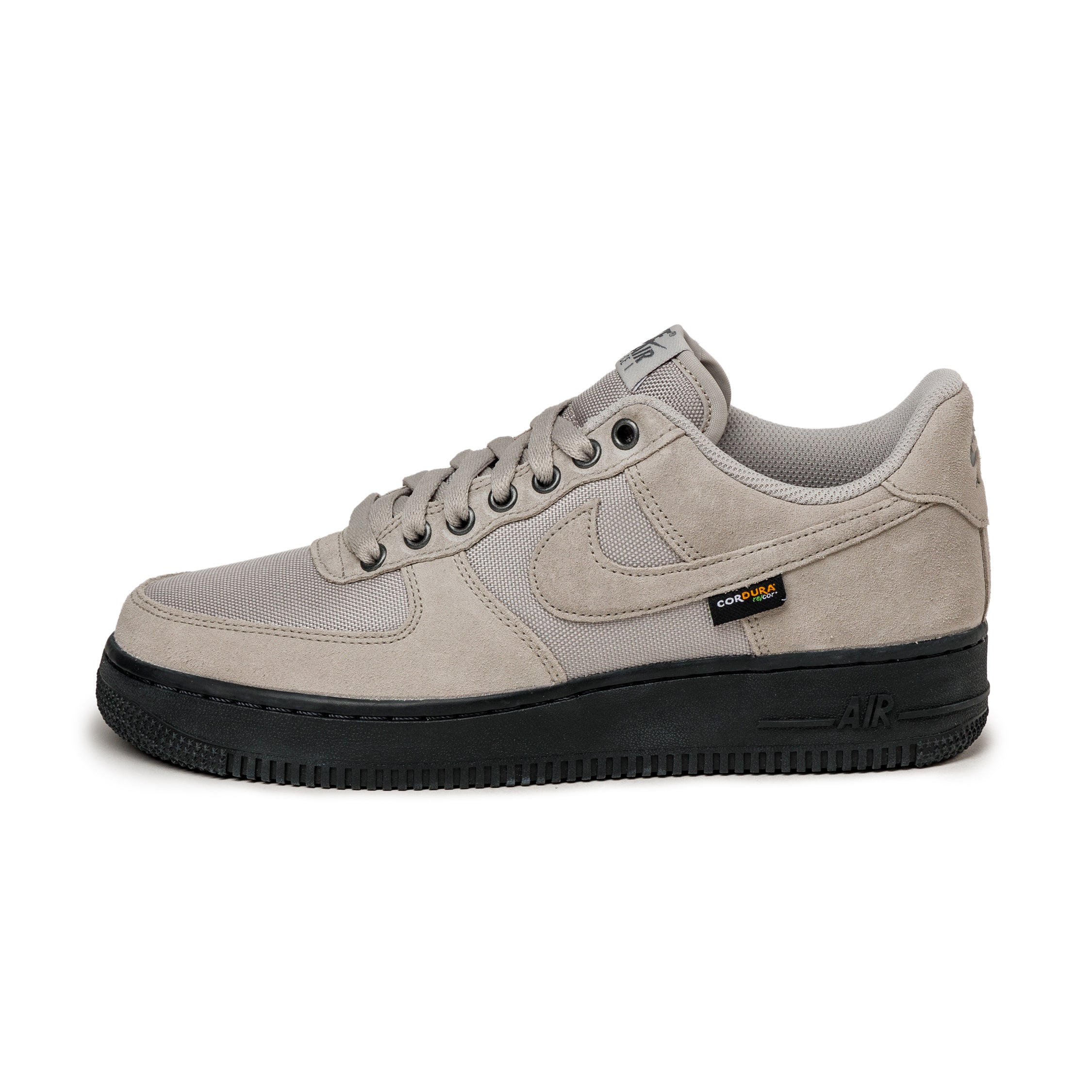 (Buy 1 pair and get 2 pairs free, get 3 pairs of shoes for the price of 1 pair)Nike Air Force 1 '07 *Cordura*