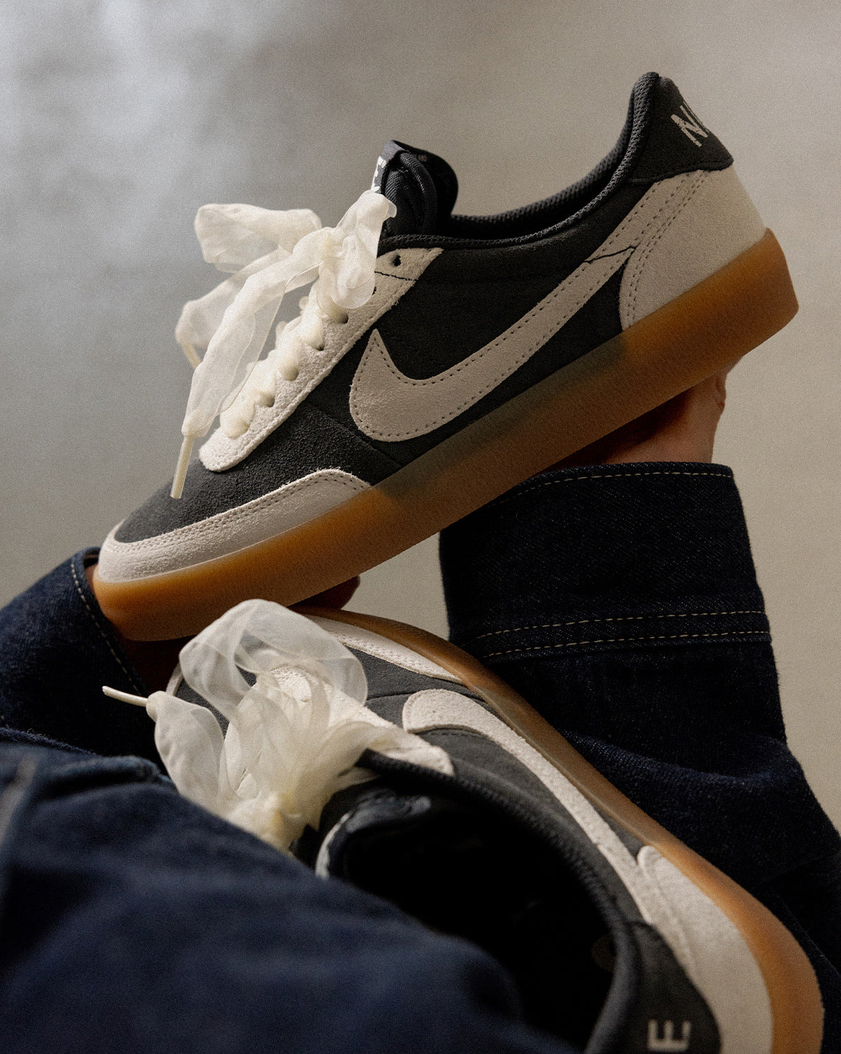 (Buy 1 pair and get 2 pairs free, get 3 pairs of shoes for the price of 1 pair)Nike Wmns Killshot 2
