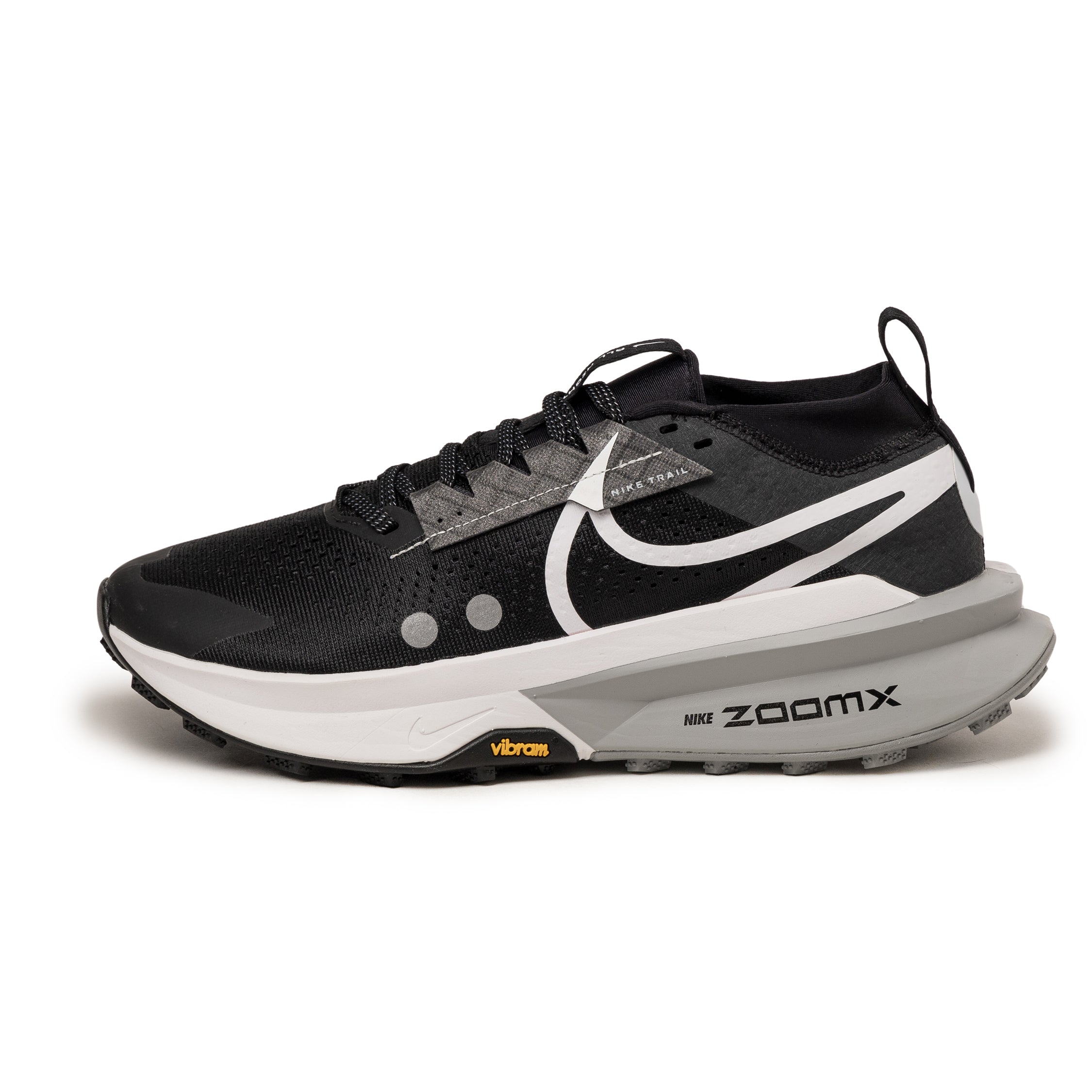 (Buy 1 pair and get 2 pairs free, get 3 pairs of shoes for the price of 1 pair)Nike ZoomX Zegama Trail 2