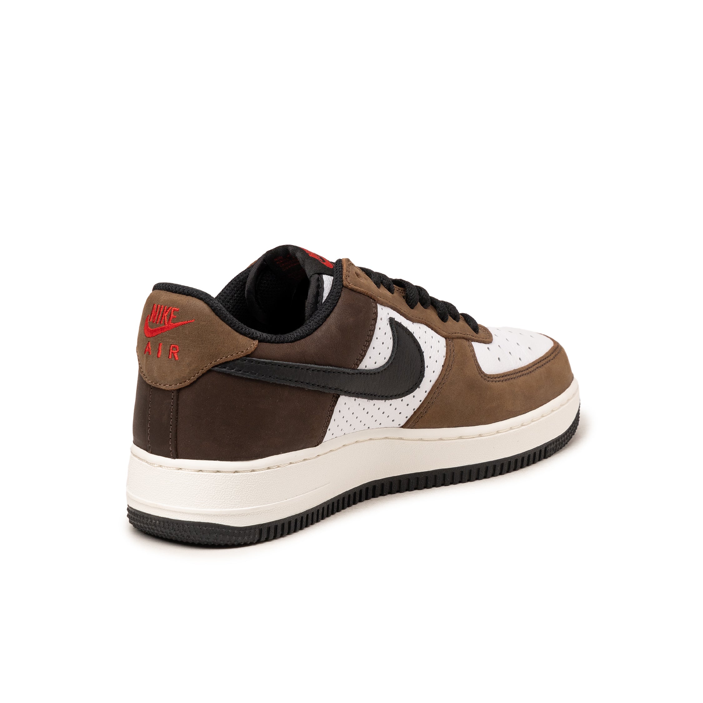 (Buy 1 pair and get 2 pairs free, get 3 pairs of shoes for the price of 1 pair)Nike Air Force 1 Low Retro