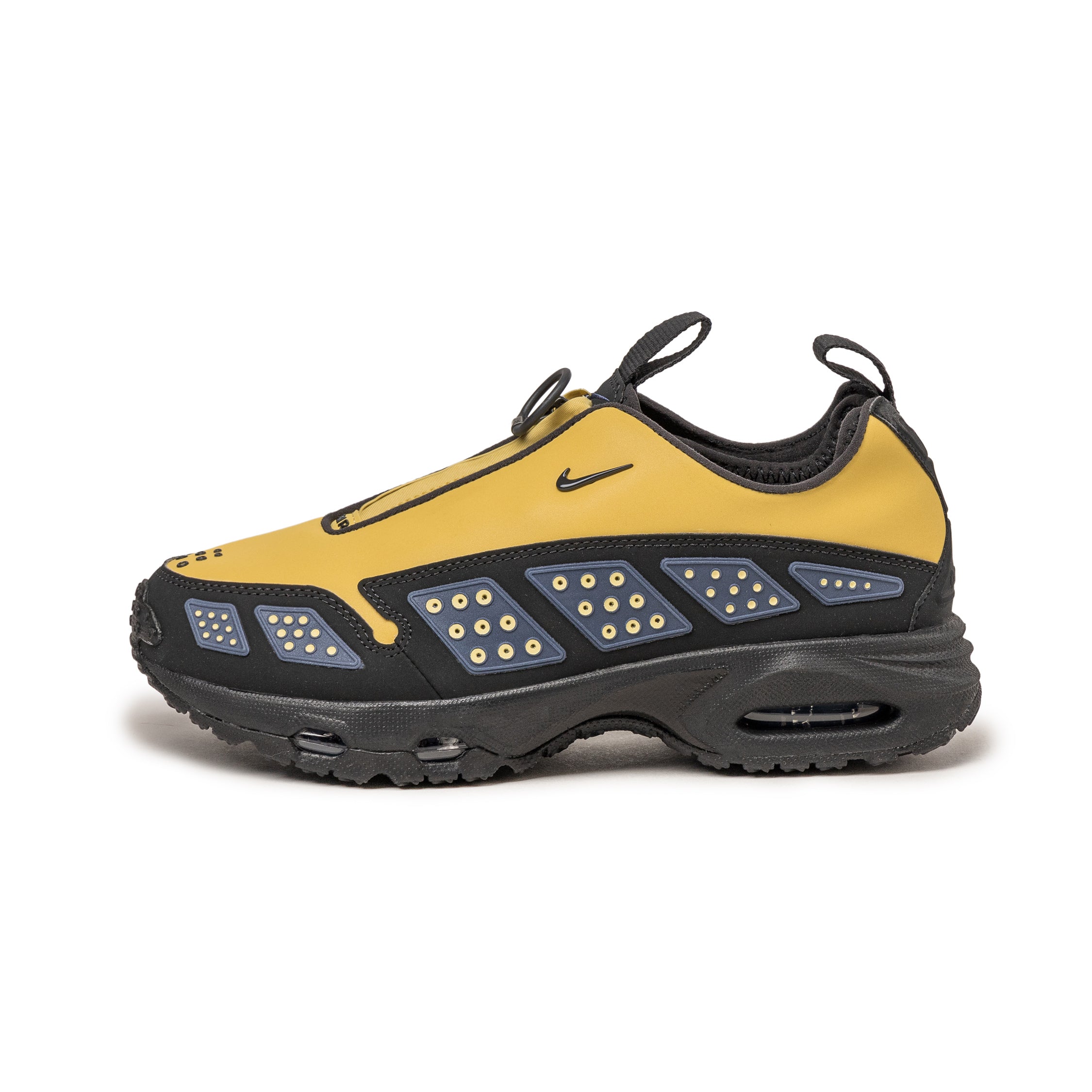 (Buy 1 pair and get 2 pairs free, get 3 pairs of shoes for the price of 1 pair)Nike Wmns Air Max SNDR
