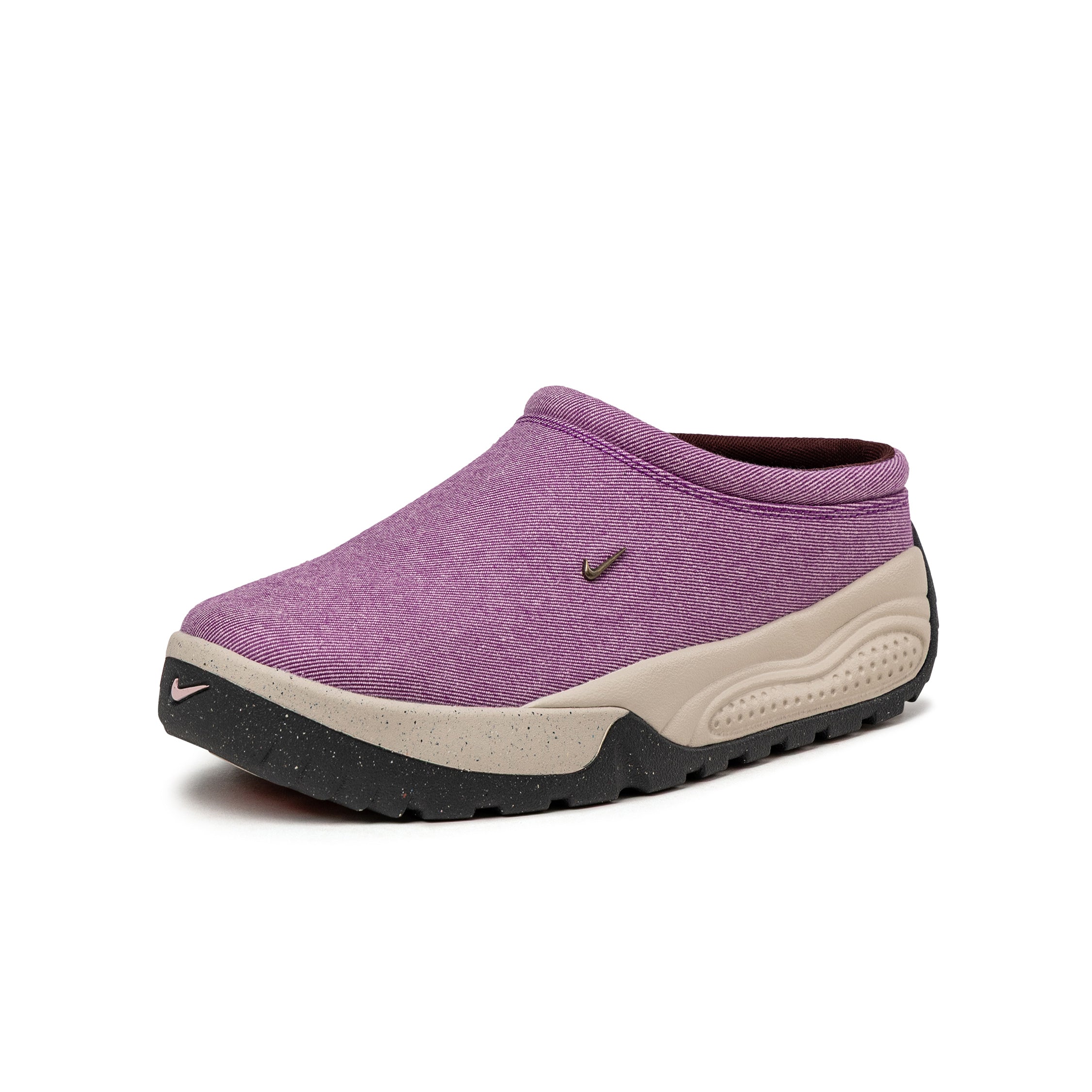 (Buy 1 pair and get 2 pairs free, get 3 pairs of shoes for the price of 1 pair)Nike ACG Rufus
