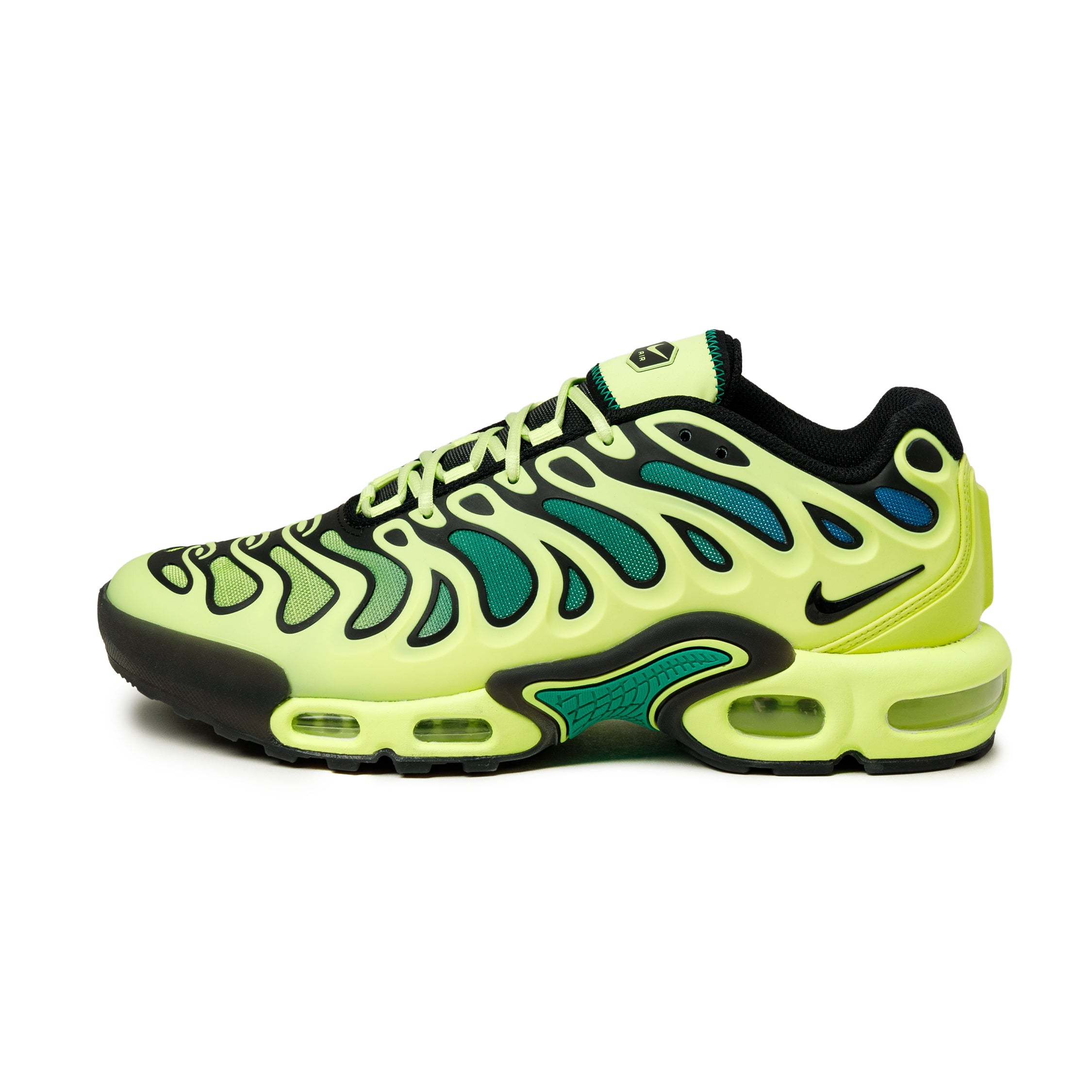 (Buy 1 pair and get 2 pairs free, get 3 pairs of shoes for the price of 1 pair)Nike Air Max Plus Drift