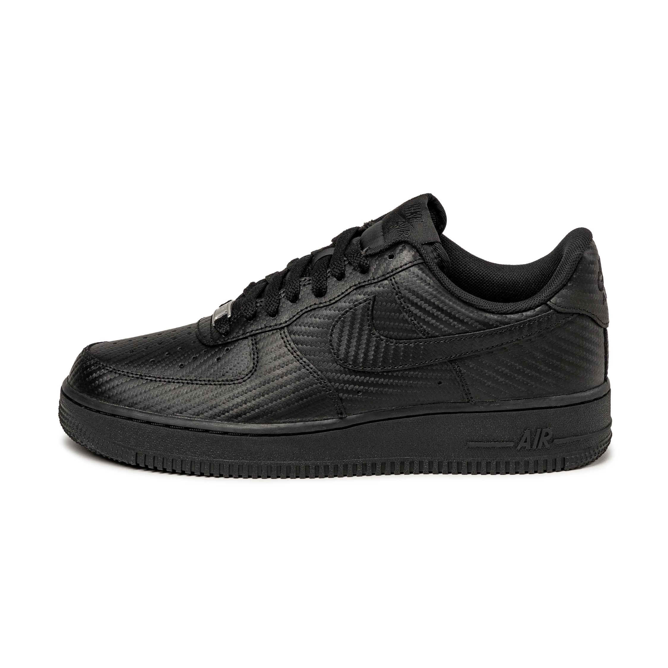 (Buy 1 pair and get 2 pairs free, get 3 pairs of shoes for the price of 1 pair)Nike Air Force 1 '07 *Carbon Fiber*