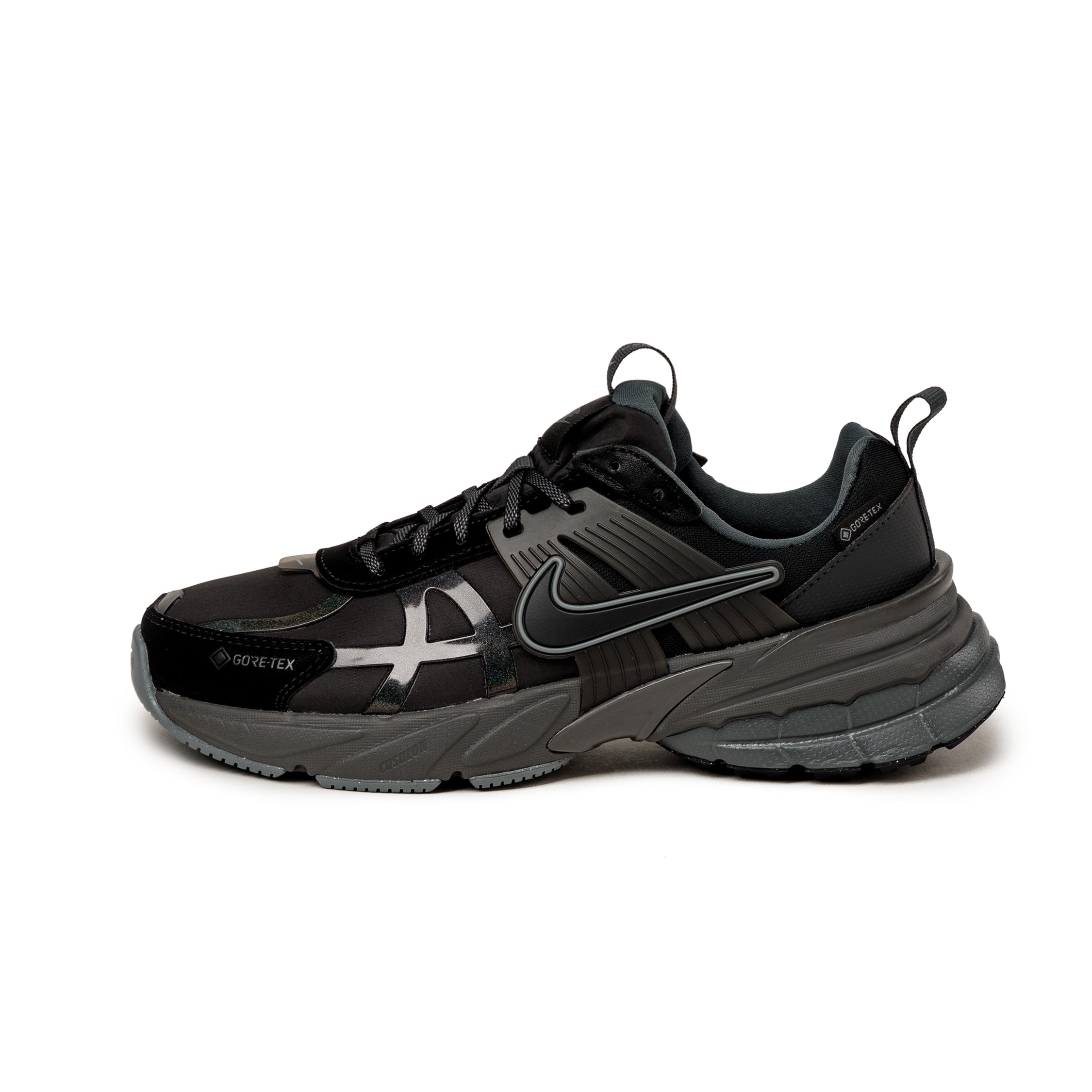 (Buy 1 pair and get 2 pairs free, get 3 pairs of shoes for the price of 1 pair)Nike Wmns V2K Run *GTX*