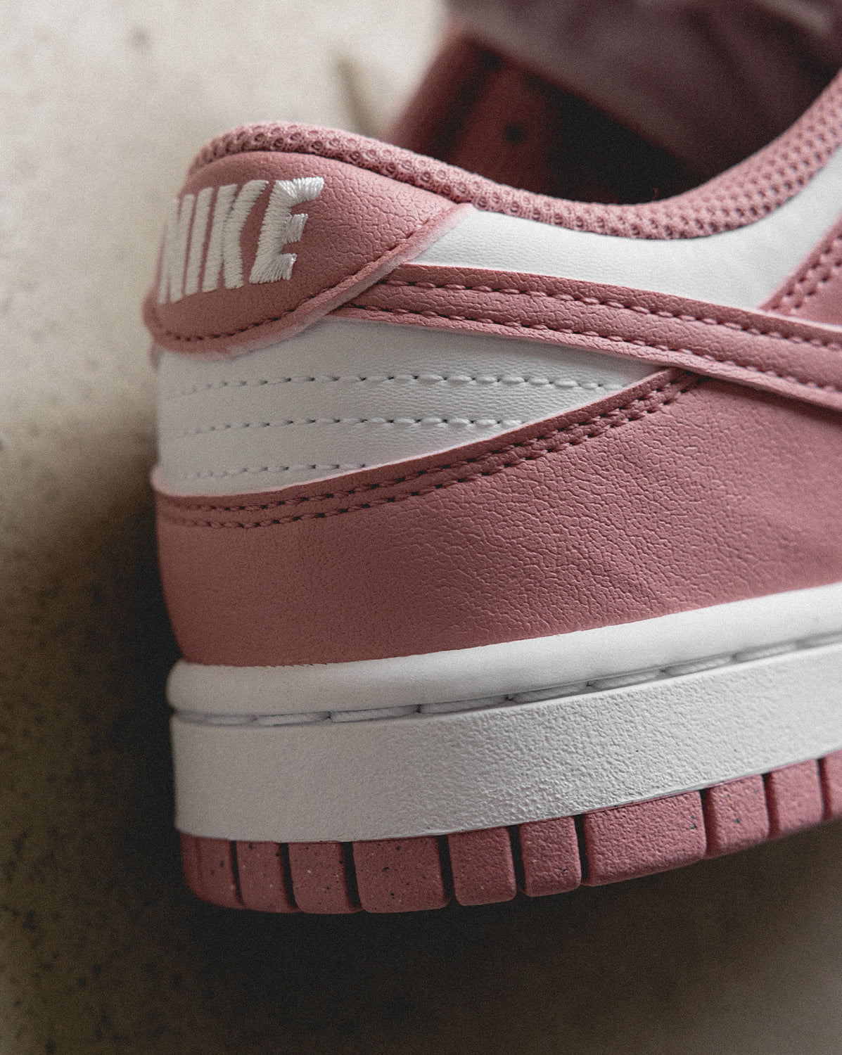 (Buy 1 pair and get 2 pairs free, get 3 pairs of shoes for the price of 1 pair)Nike Wmns Dunk Low *Next Nature*
