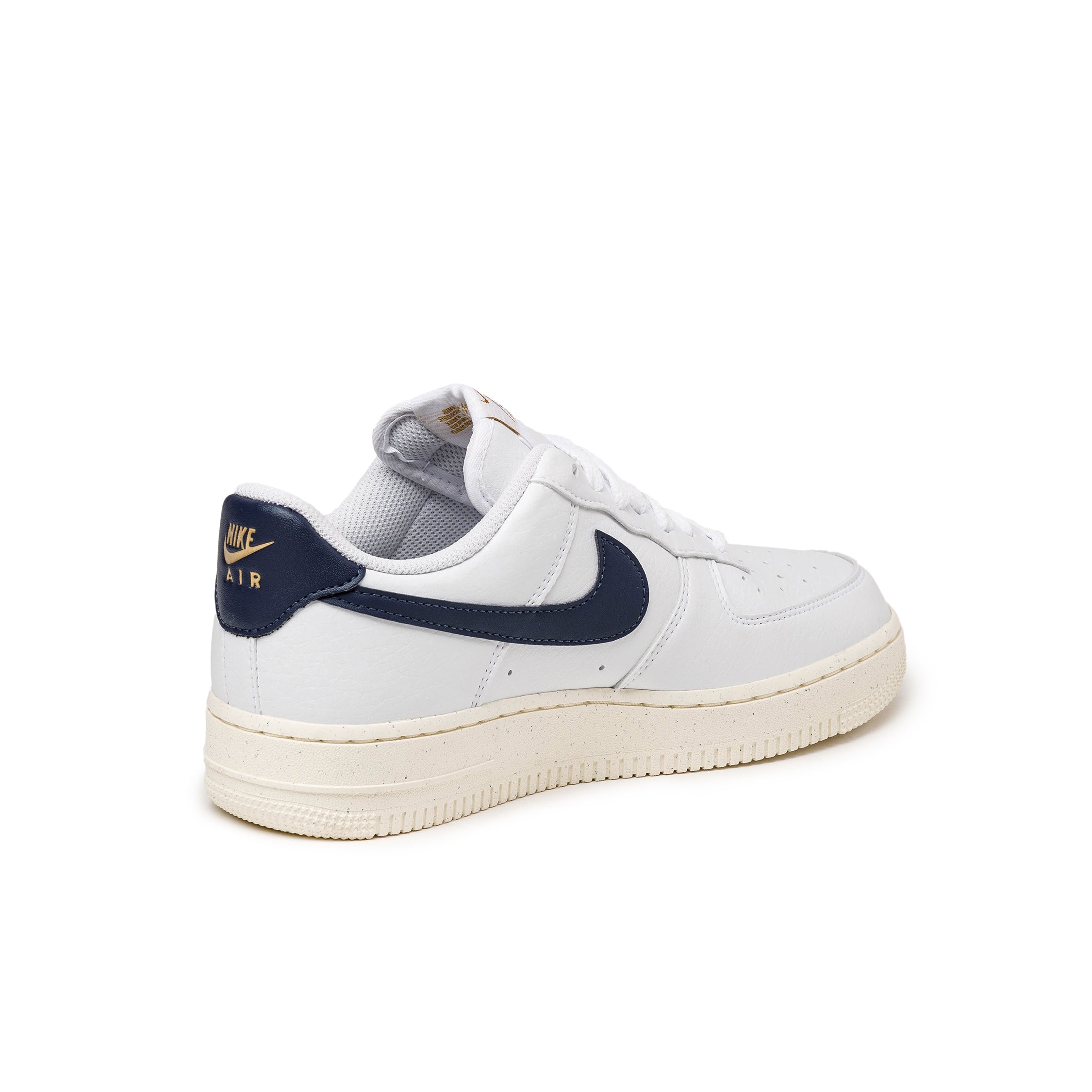 (Buy 1 pair and get 2 pairs free, get 3 pairs of shoes for the price of 1 pair)Nike Wmns Air Force 1 '07 *Next Nature*
