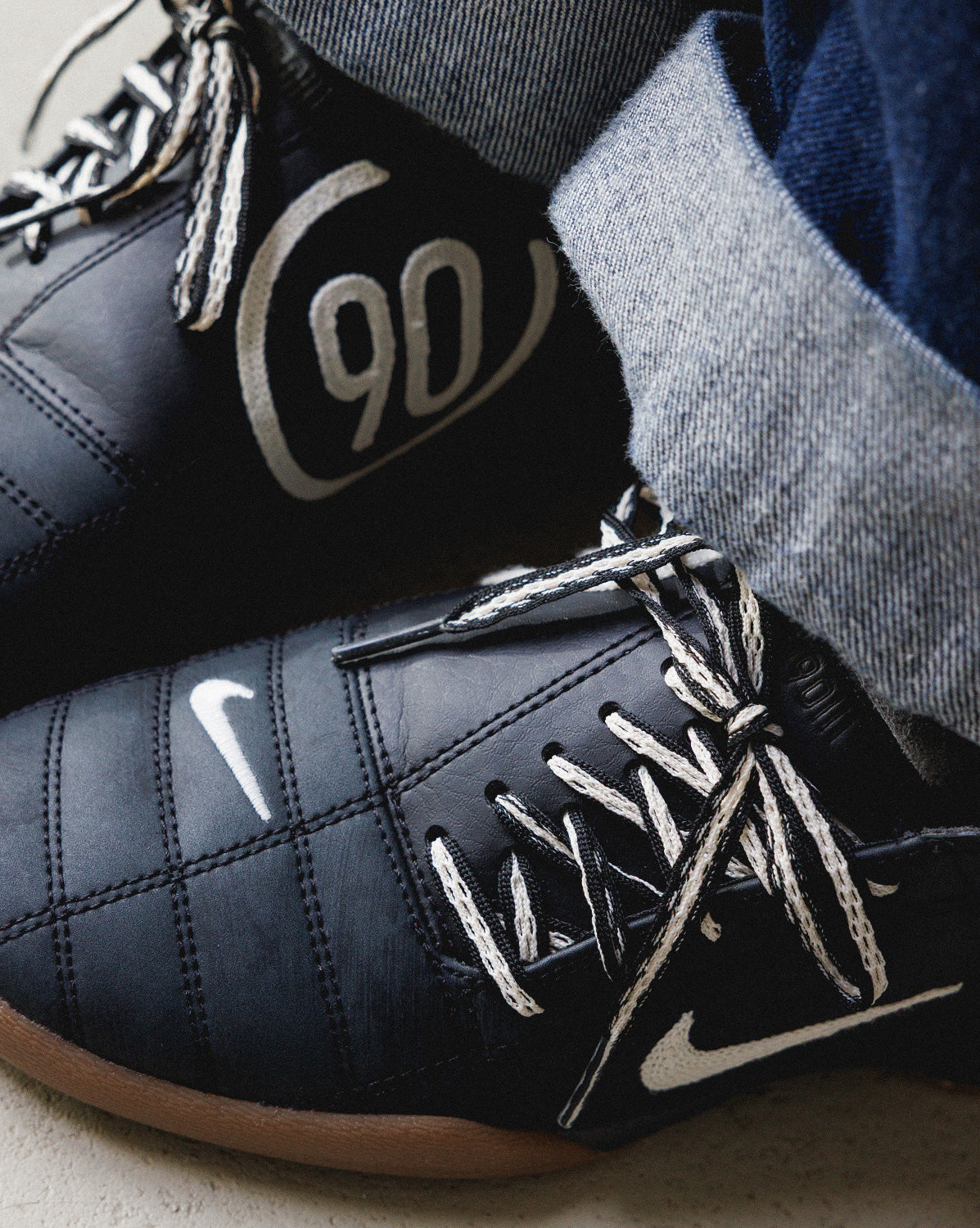 (Buy 1 pair and get 2 pairs free, get 3 pairs of shoes for the price of 1 pair)Nike Wmns T90