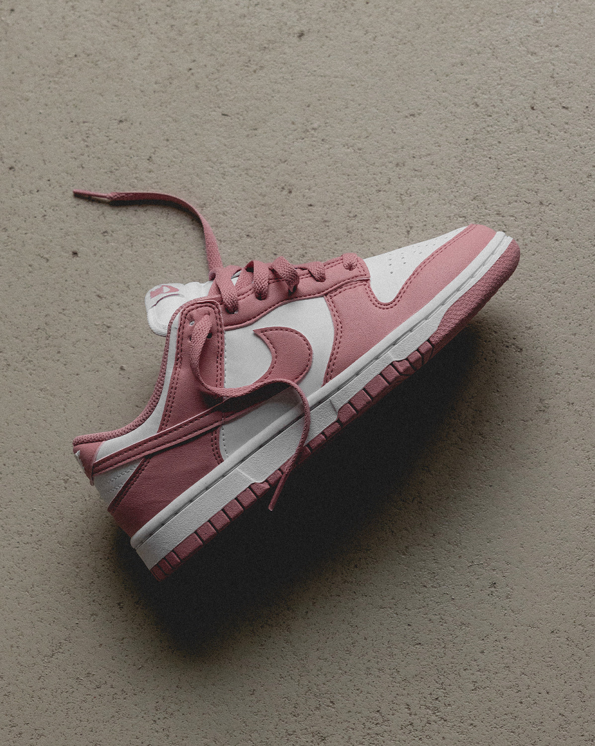 (Buy 1 pair and get 2 pairs free, get 3 pairs of shoes for the price of 1 pair)Nike Wmns Dunk Low *Next Nature*