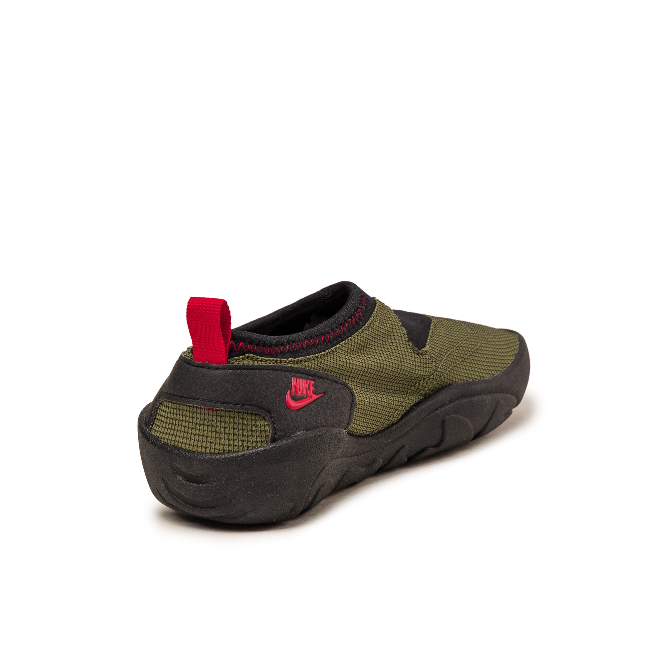 (Buy 1 pair and get 2 pairs free, get 3 pairs of shoes for the price of 1 pair)Nike Aqua Turf