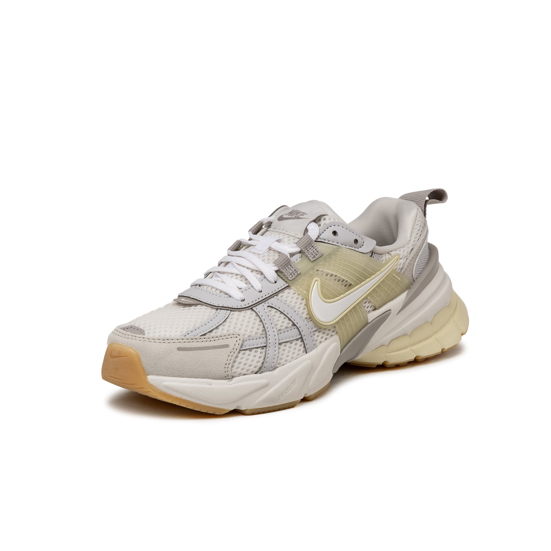 (Buy 1 pair and get 2 pairs free, get 3 pairs of shoes for the price of 1 pair)Nike Wmns V2K Run