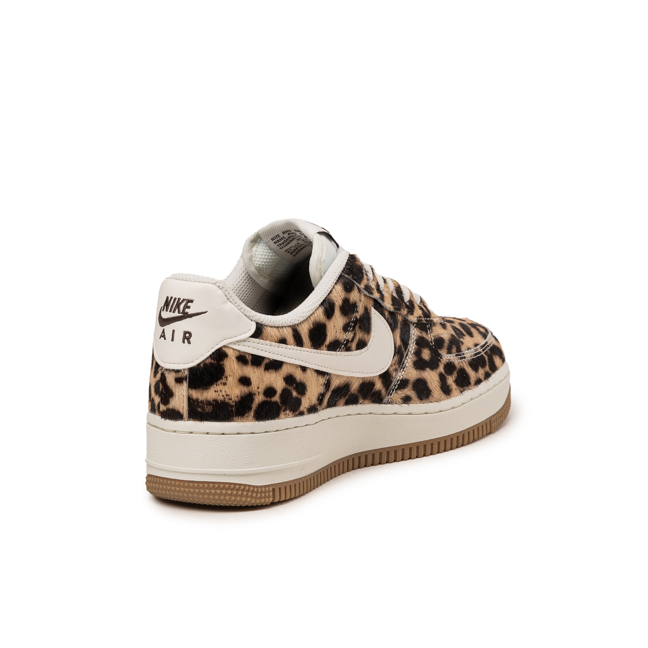 (Buy 1 pair and get 2 pairs free, get 3 pairs of shoes for the price of 1 pair)Nike Wmns Air Force 1 '07