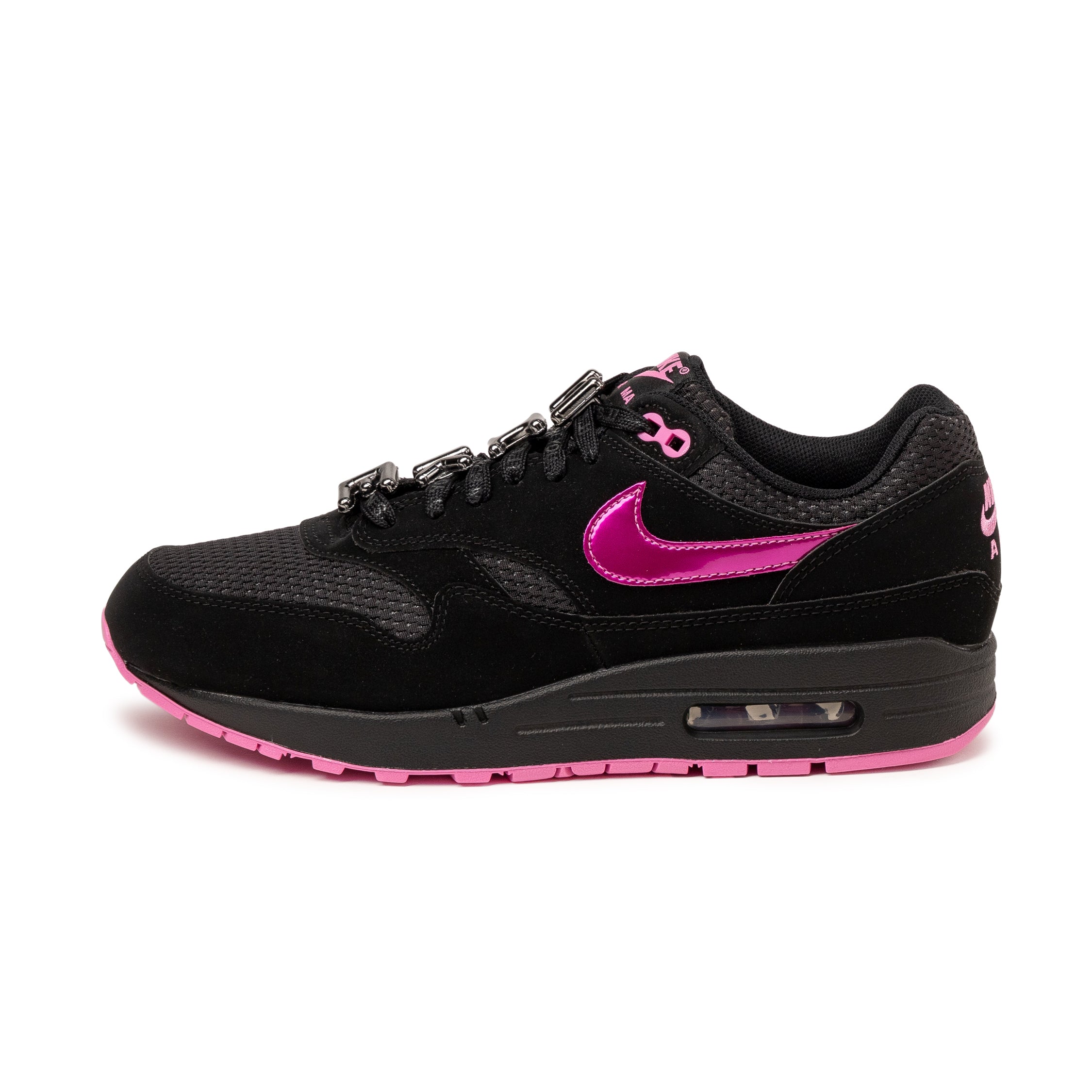 (Buy 1 pair and get 2 pairs free, get 3 pairs of shoes for the price of 1 pair)Nike Air Max 1 PRM *Valentine´s Day*