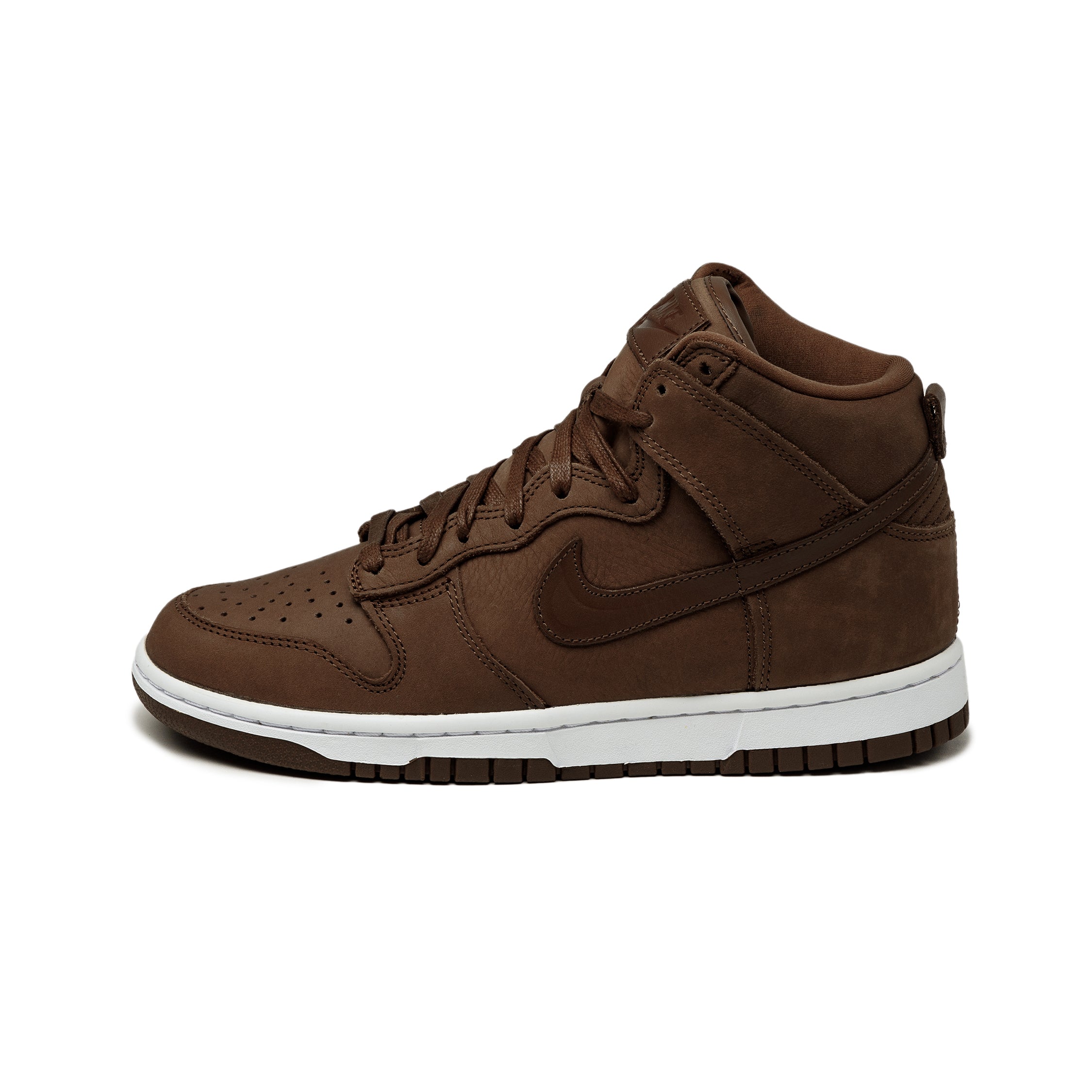 (Buy 1 pair and get 2 pairs free, get 3 pairs of shoes for the price of 1 pair)Nike Wmns Dunk High Premium