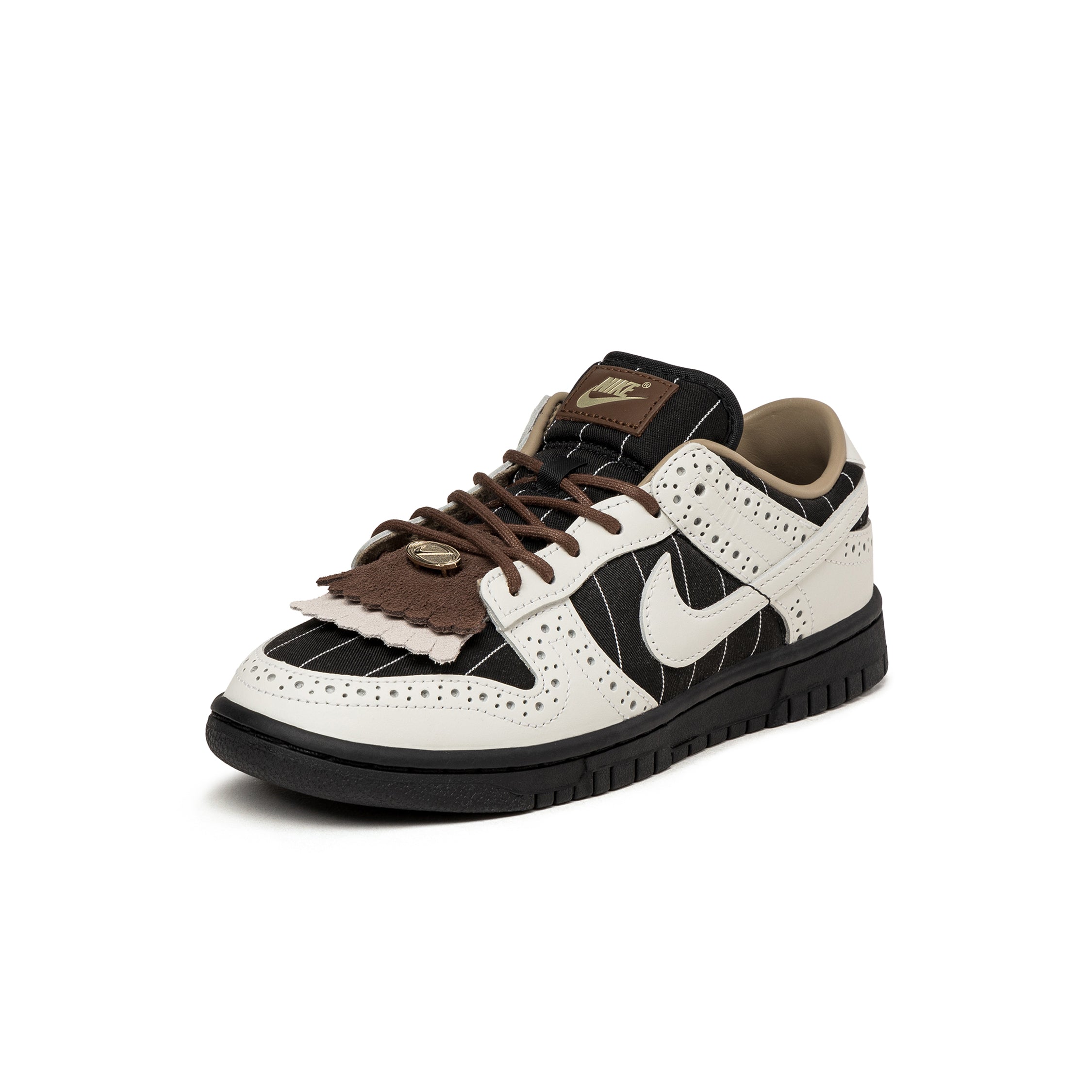 (Buy 1 pair and get 2 pairs free, get 3 pairs of shoes for the price of 1 pair)Nike Wmns Dunk Low LX *Brogue Pintripe*