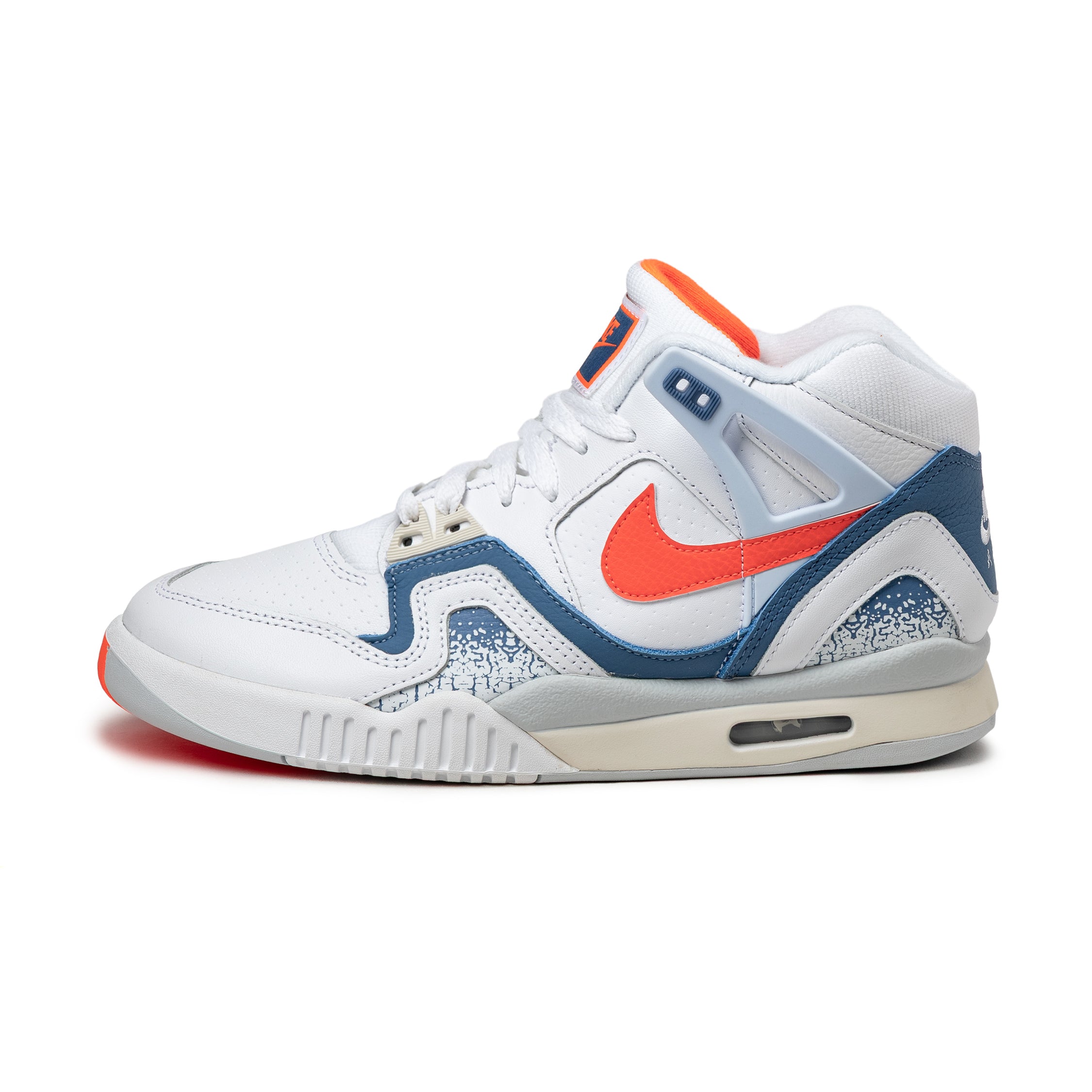 (Buy 1 pair and get 2 pairs free, get 3 pairs of shoes for the price of 1 pair)Nike Air Tech Challenge 2 QS *Stone Blue*
