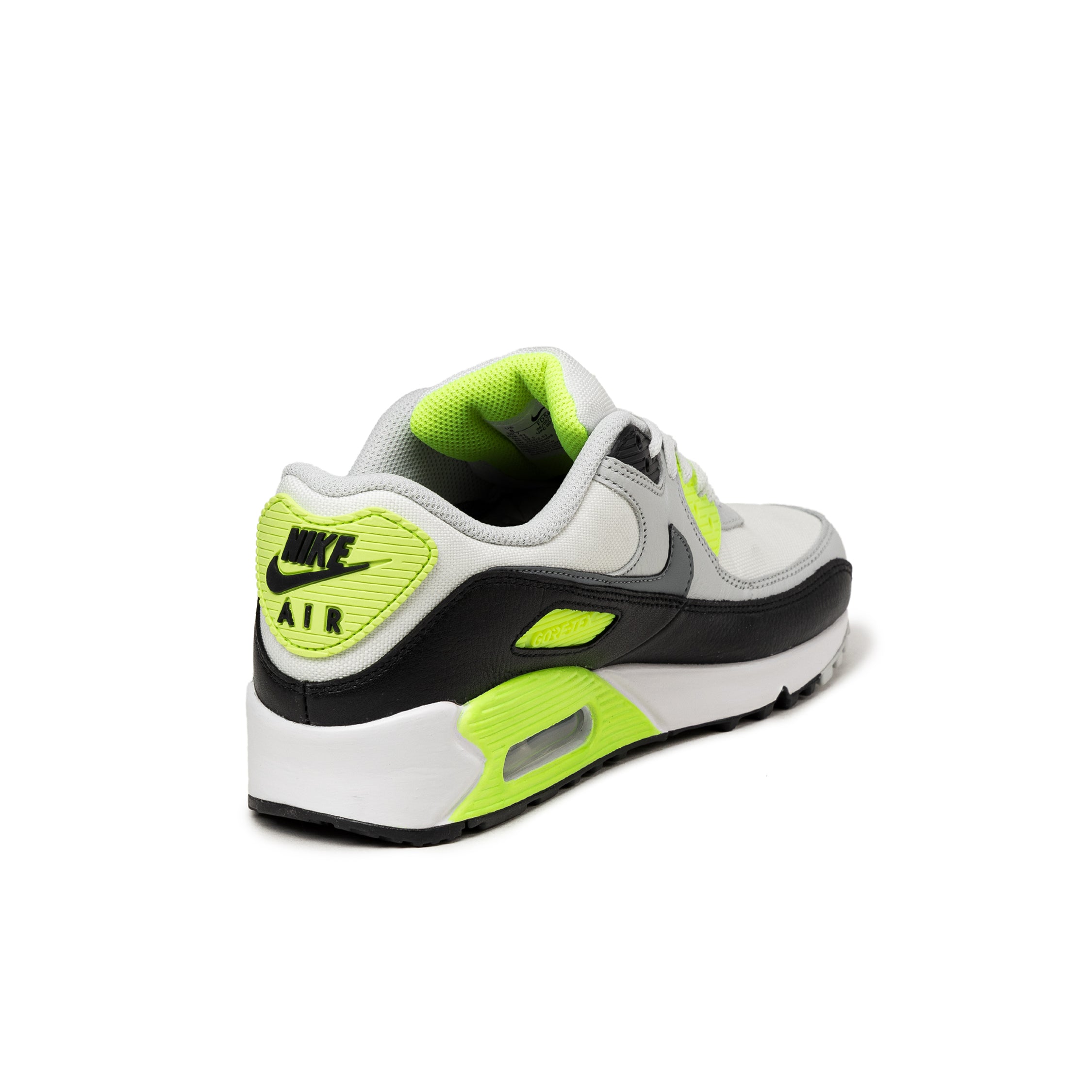(Buy 1 pair and get 2 pairs free, get 3 pairs of shoes for the price of 1 pair)Nike Air Max 90 *GTX*