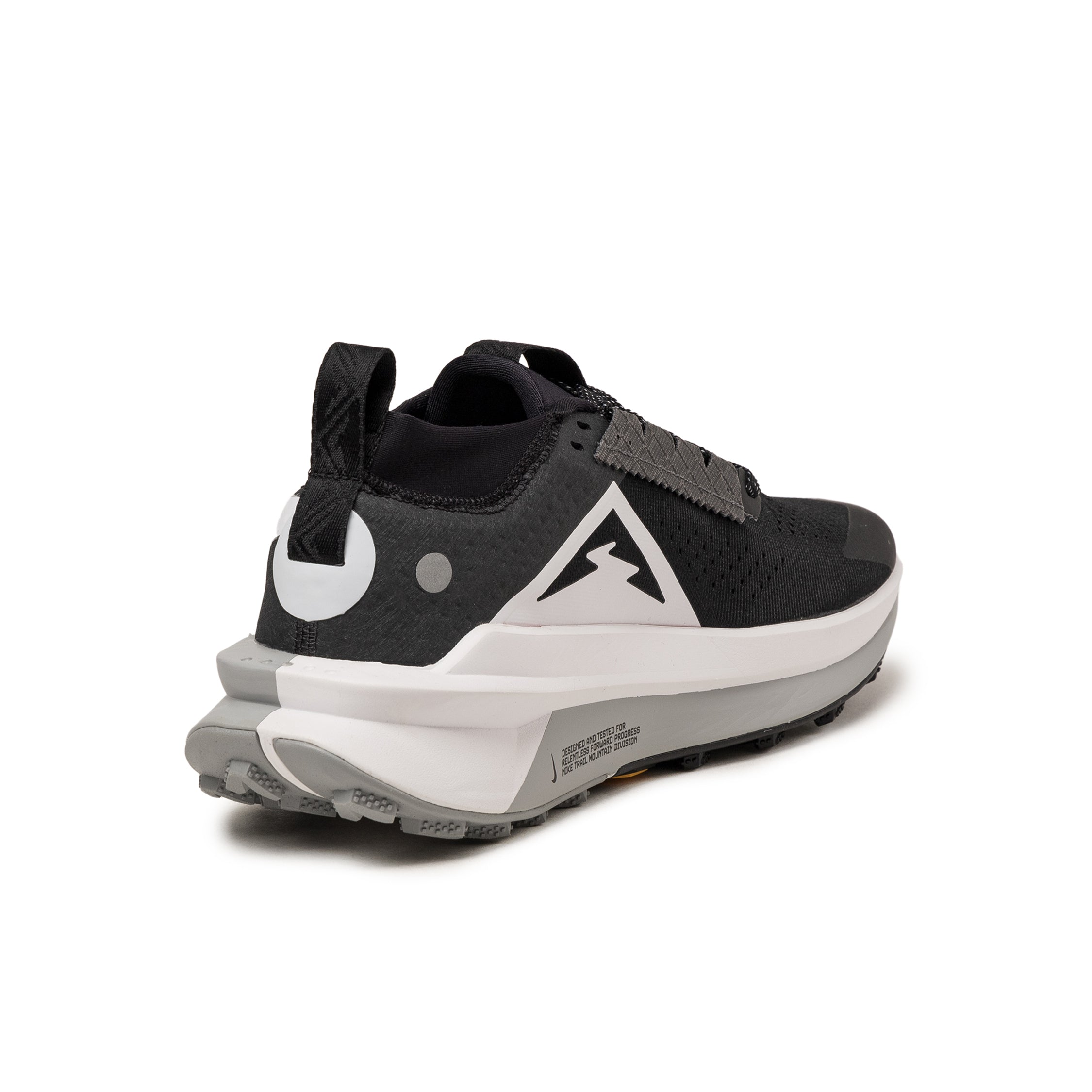 (Buy 1 pair and get 2 pairs free, get 3 pairs of shoes for the price of 1 pair)Nike ZoomX Zegama Trail 2