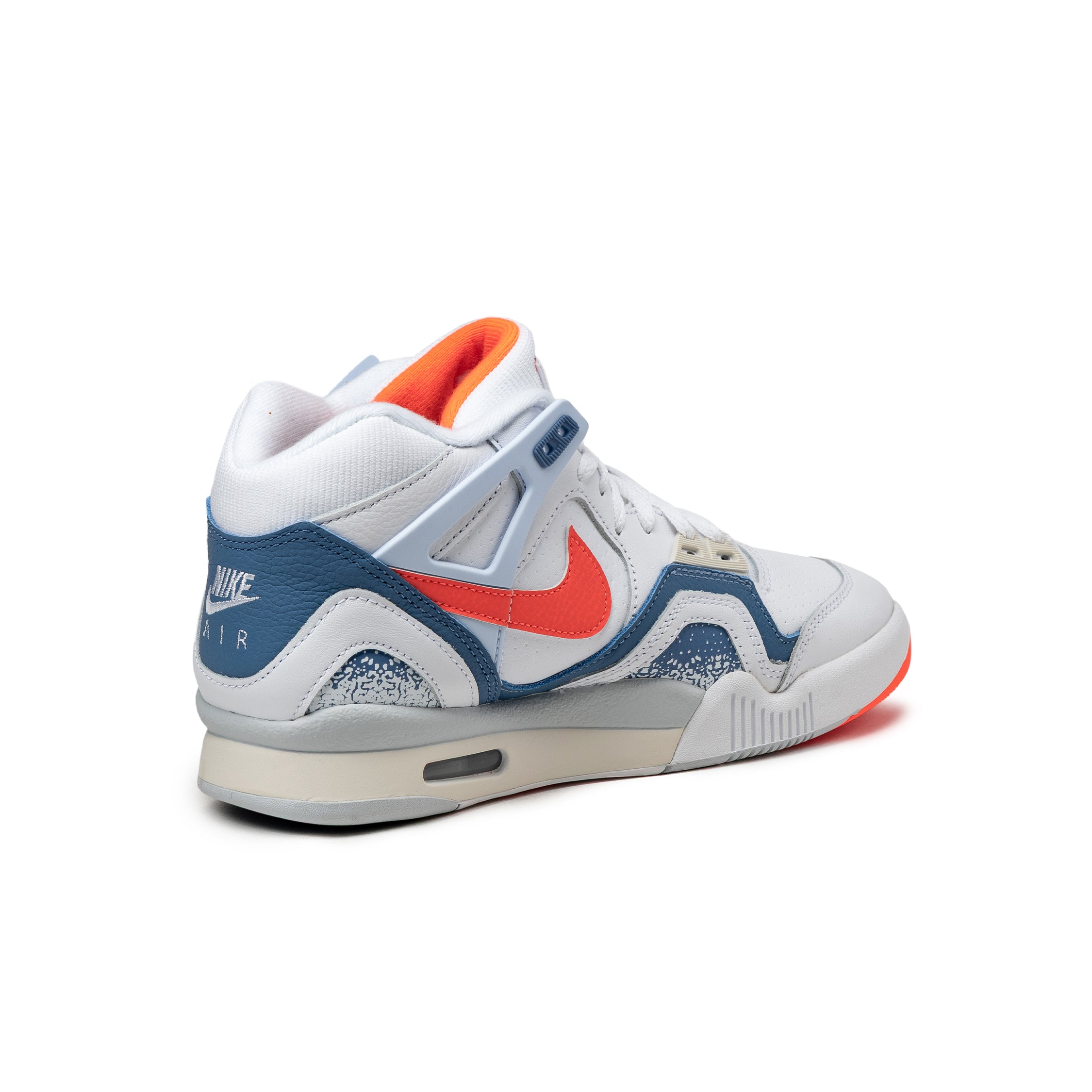 (Buy 1 pair and get 2 pairs free, get 3 pairs of shoes for the price of 1 pair)Nike Air Tech Challenge 2 QS *Stone Blue*