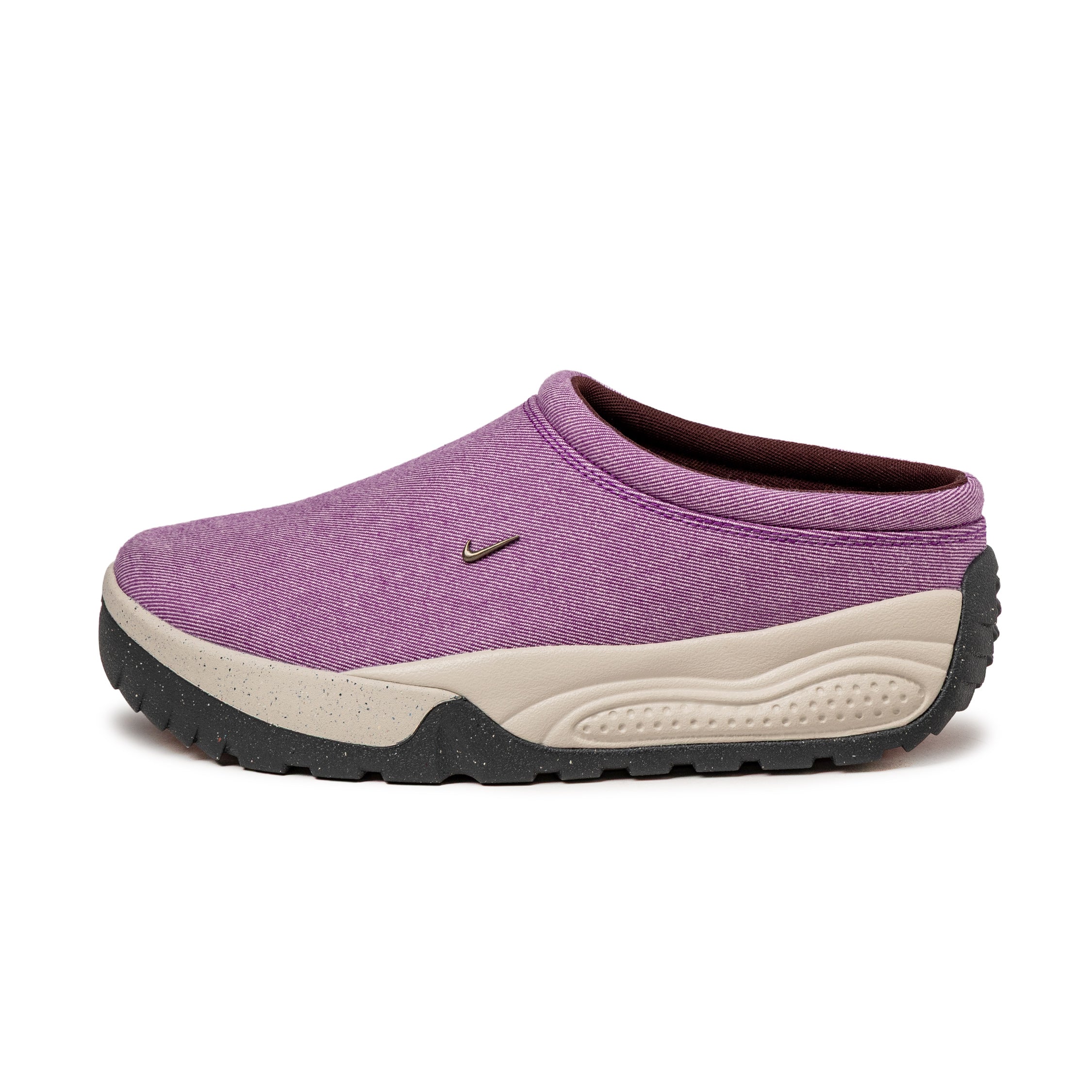 (Buy 1 pair and get 2 pairs free, get 3 pairs of shoes for the price of 1 pair)Nike ACG Rufus