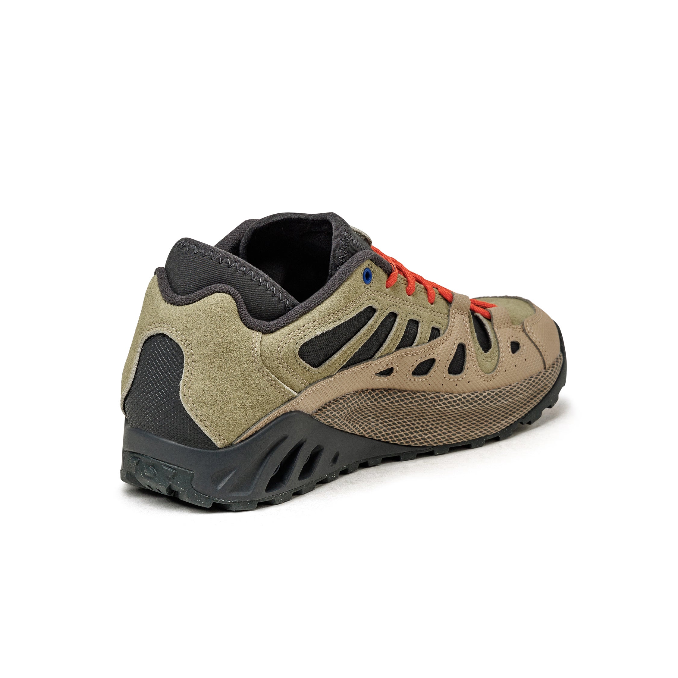 (Buy 1 pair and get 2 pairs free, get 3 pairs of shoes for the price of 1 pair)Nike ACG Air Exploraid