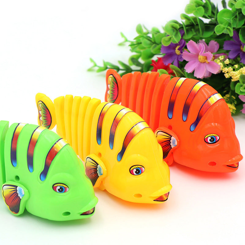 Clockwork Swinging Cartoon Fish  Toys