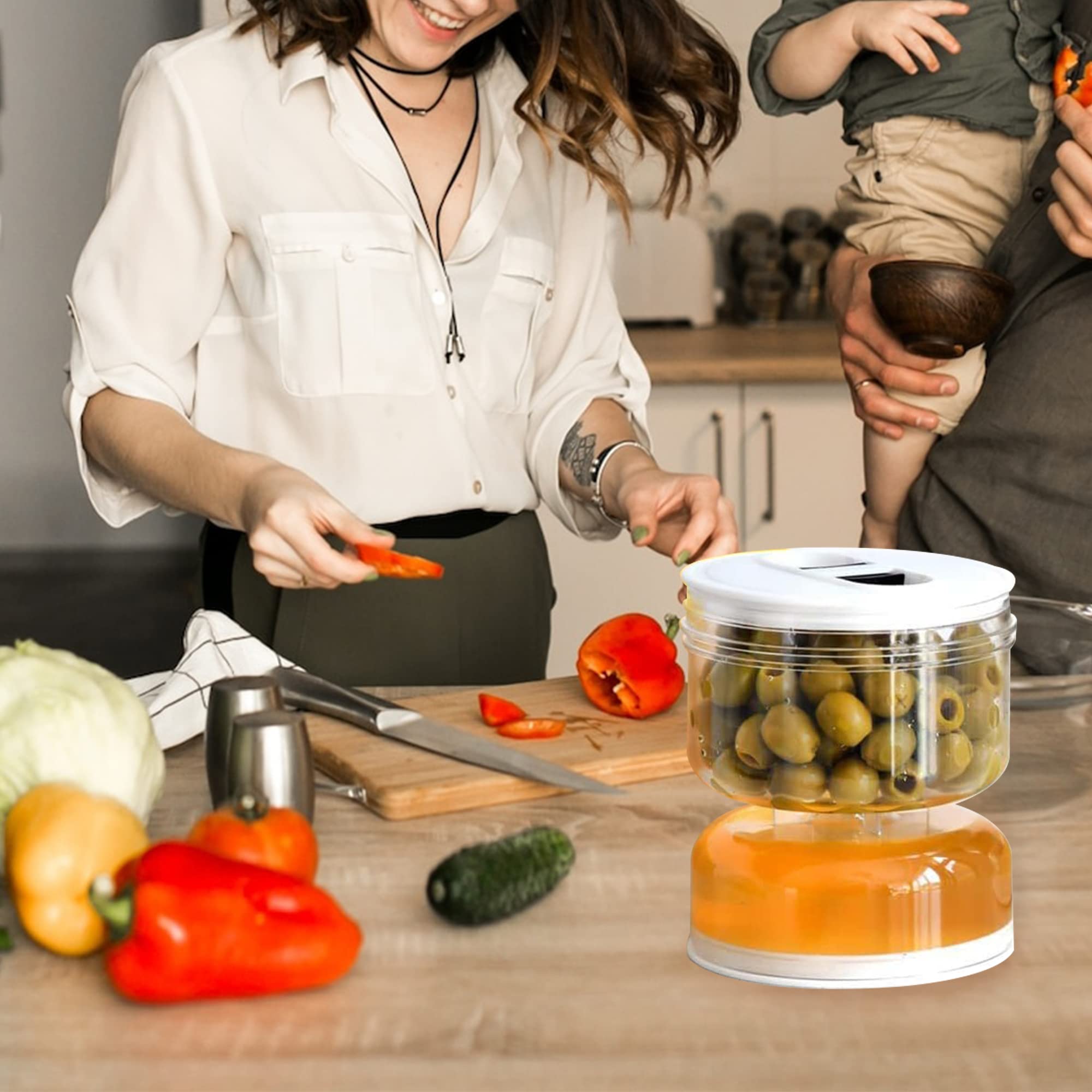 Pickle and Olives Jar Container with Strainer 