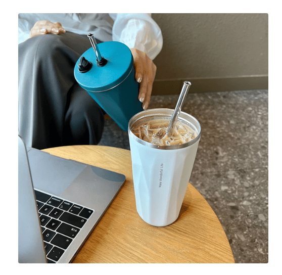 600ml Stretchy Straw Coffee Carry-Cup 