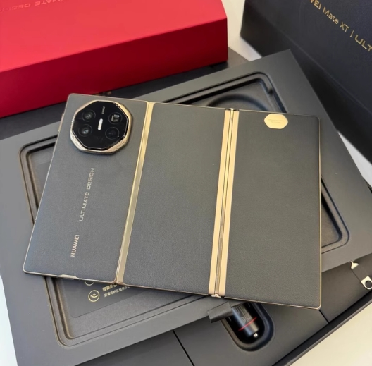 🔥Last Day Limited To 50 Units Only GH₵ 488🔥Huawei Mate XT Tri-fold Screen Smartphone 713 Month sold