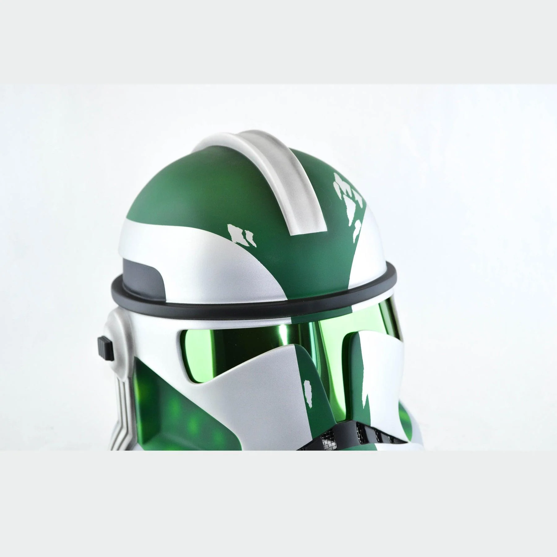 Clone 2 - Commander Gree Silver Helmet