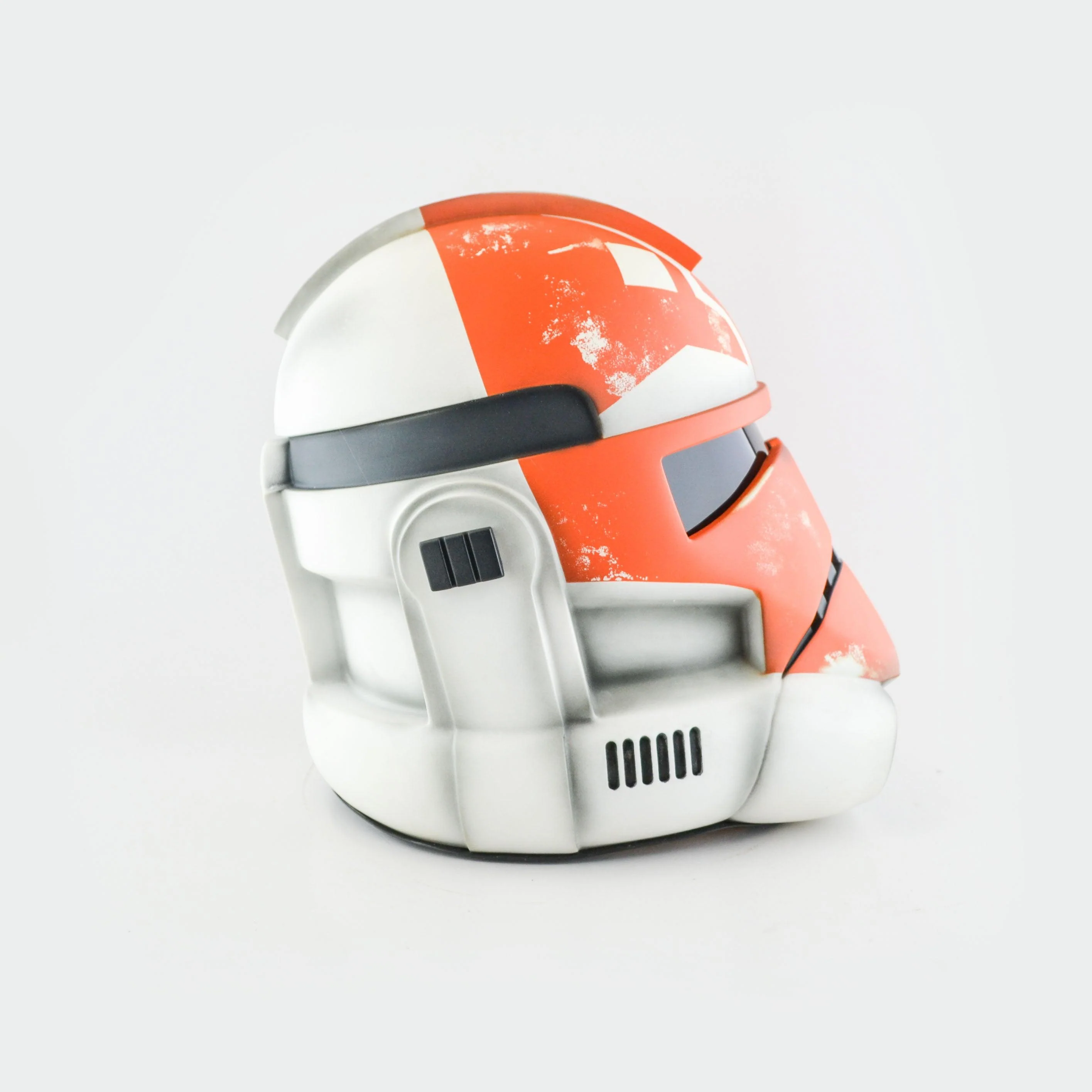 Clone 2 Animated - Ahsoka Cracked Helmet