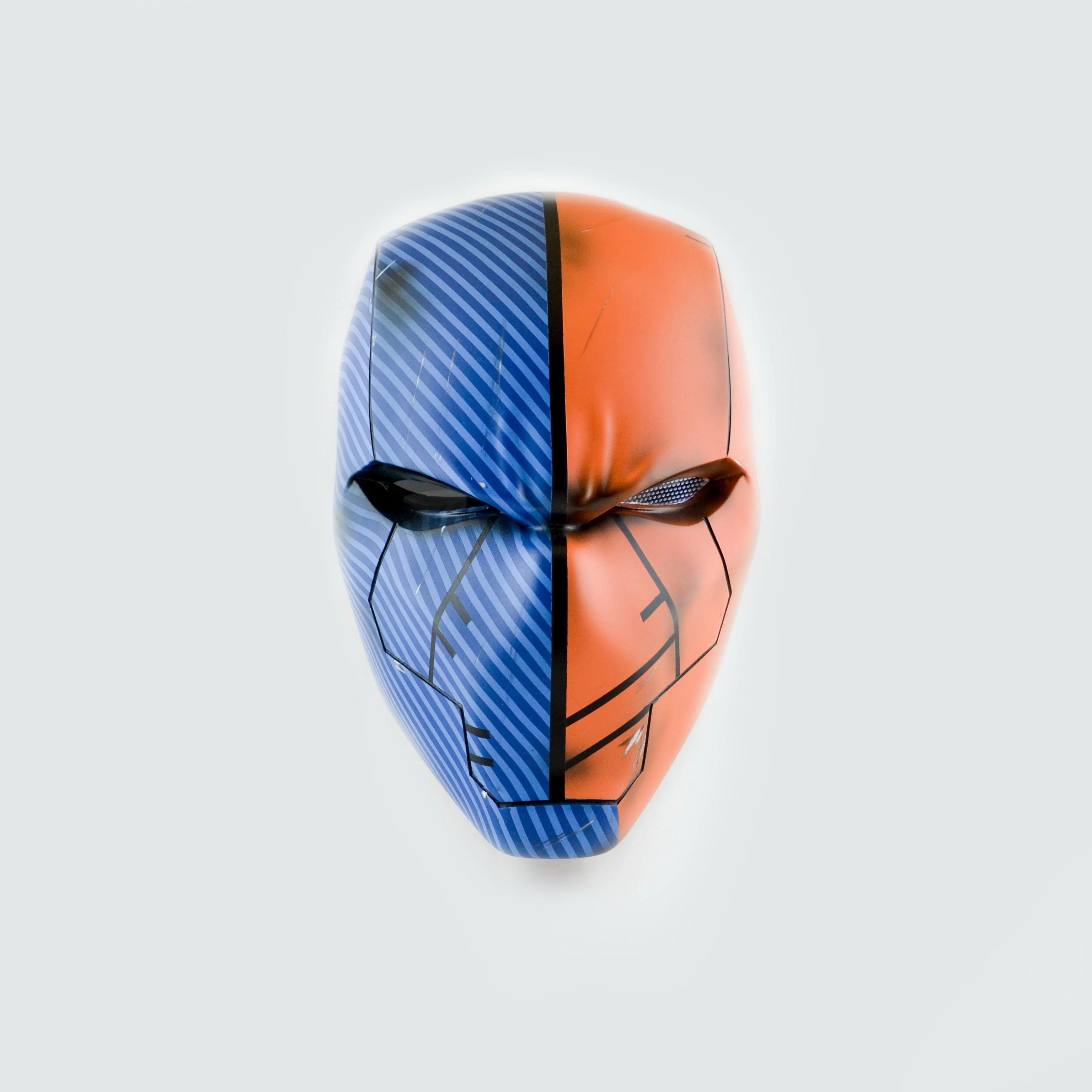 Red Hood - Deathstroke Helmet with LED