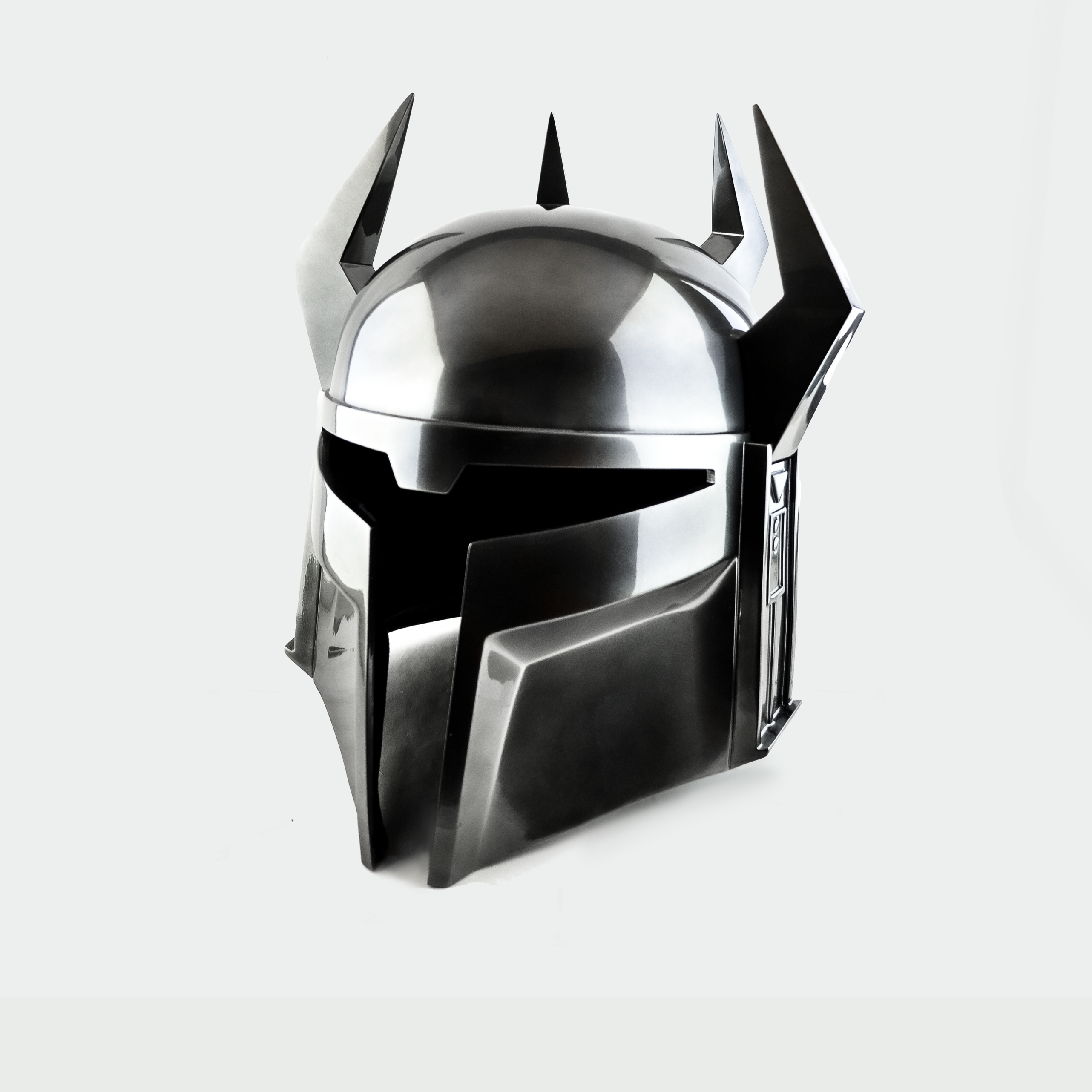 Gar Saxon - Chrome Helmet