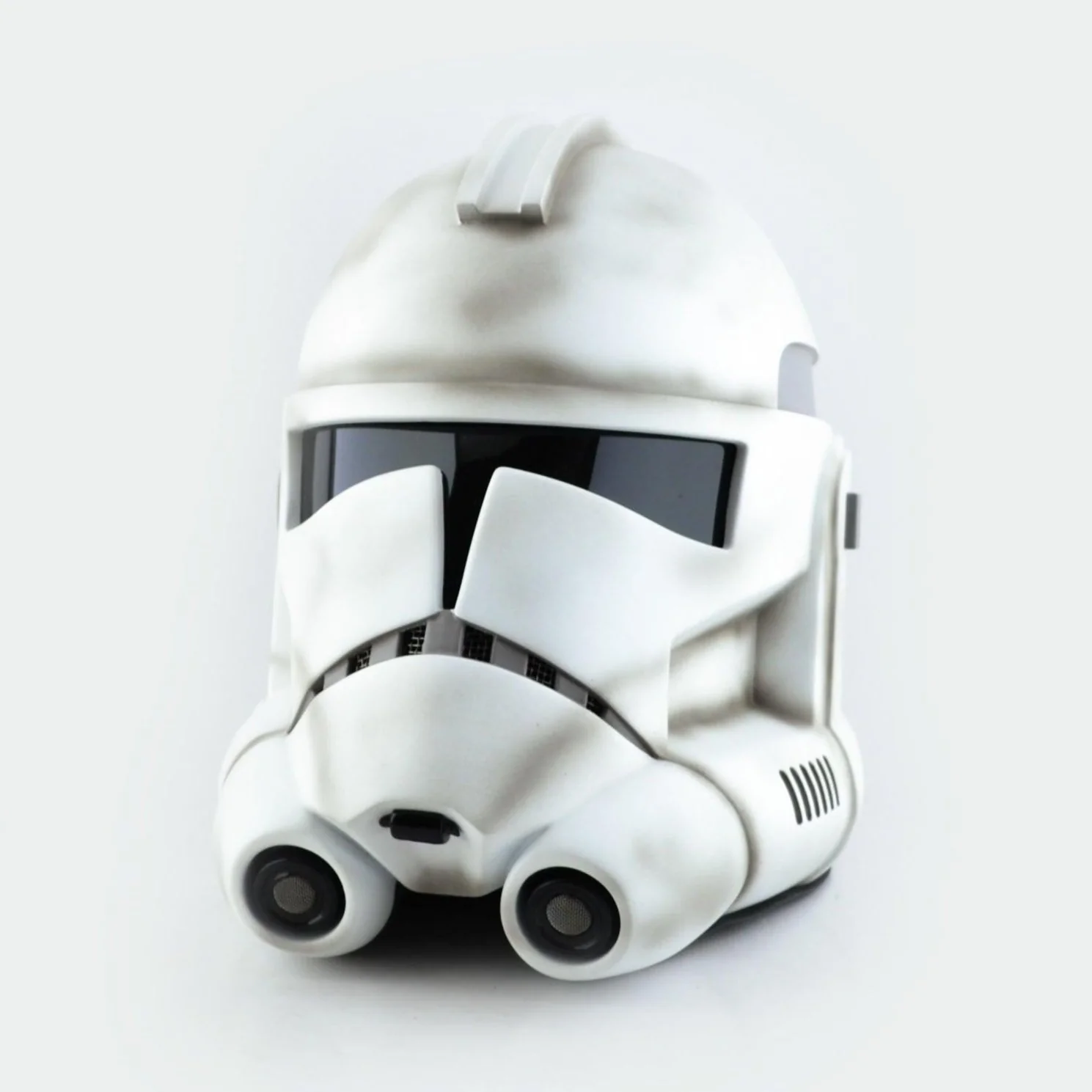Clone 2 Animated - Classic - Damaged Helmet