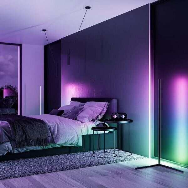 VIBRANT CORNER FLOOR LAMP WITH APP CONTROL