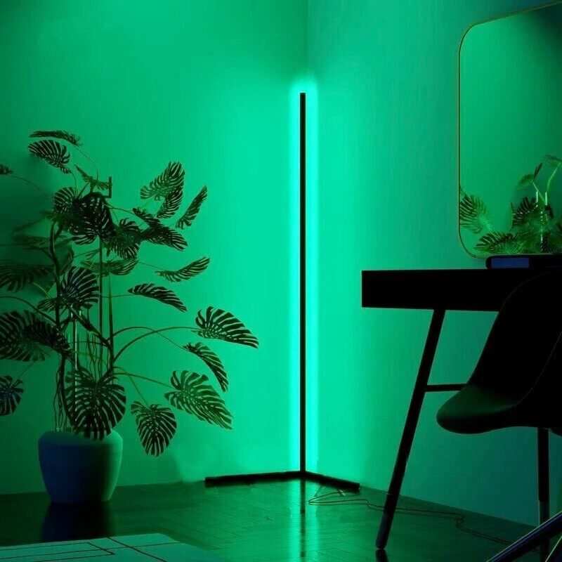 VIBRANT CORNER FLOOR LAMP WITH APP CONTROL