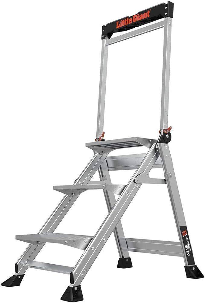 Portable folding ladder