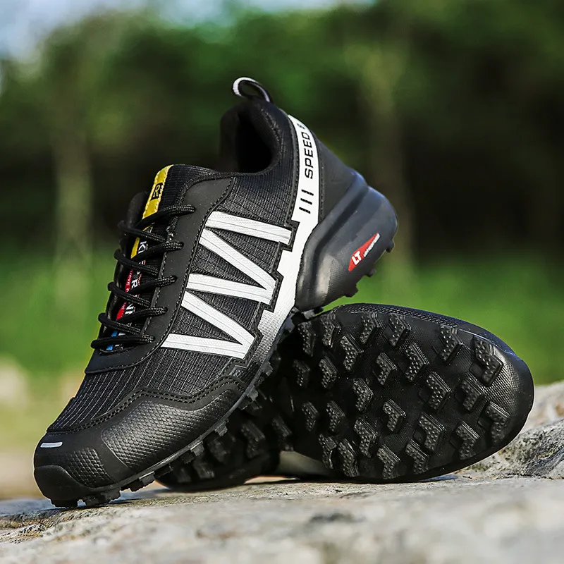 Enjerr™ Breathable High Traction Sole Outdoor Activity Hiking Shoes