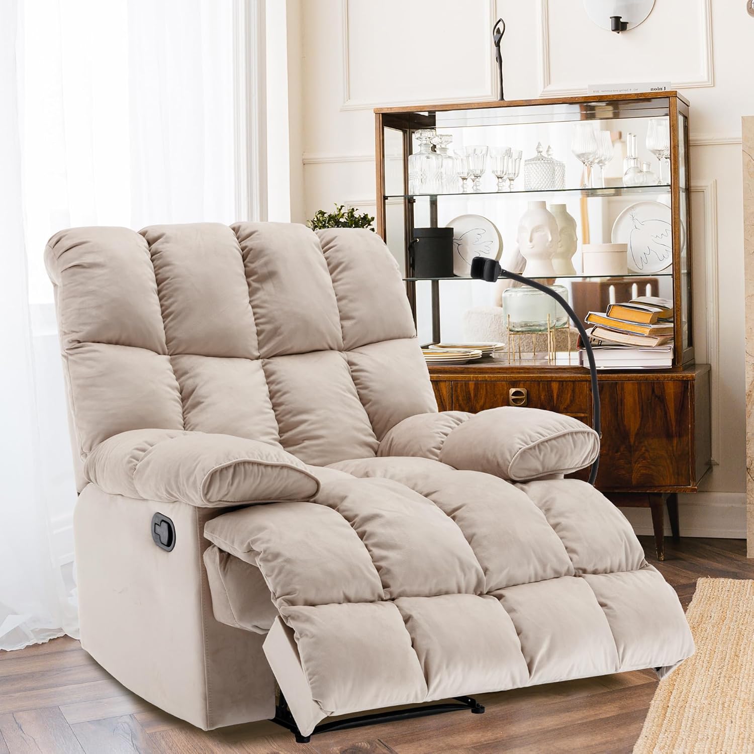 💝 Last Day For Clearance💥Velvet oversized lounge chair with soft padded arms and back